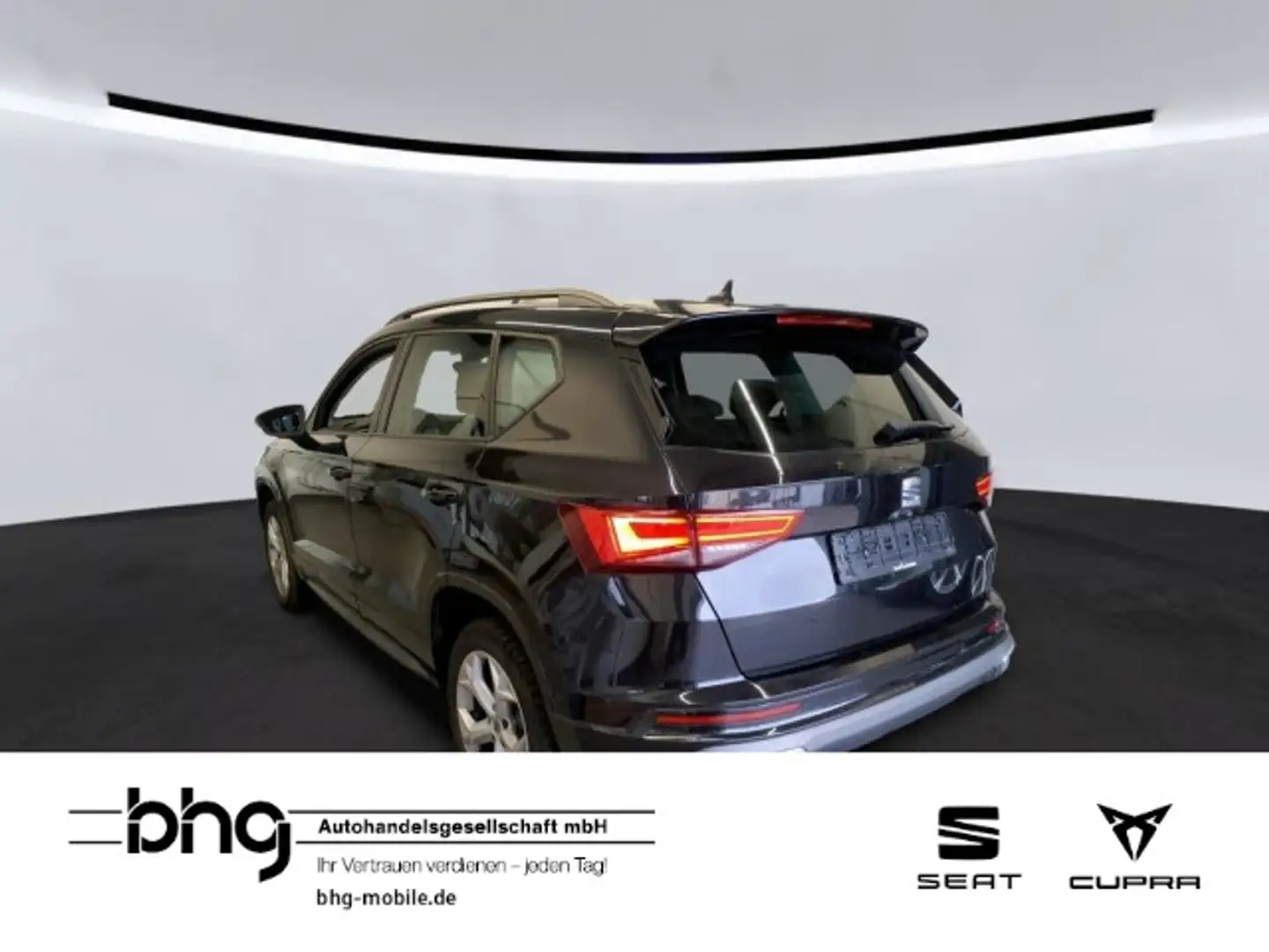 SEAT Ateca 2.0 TDI DSG FR Schwarz - 2