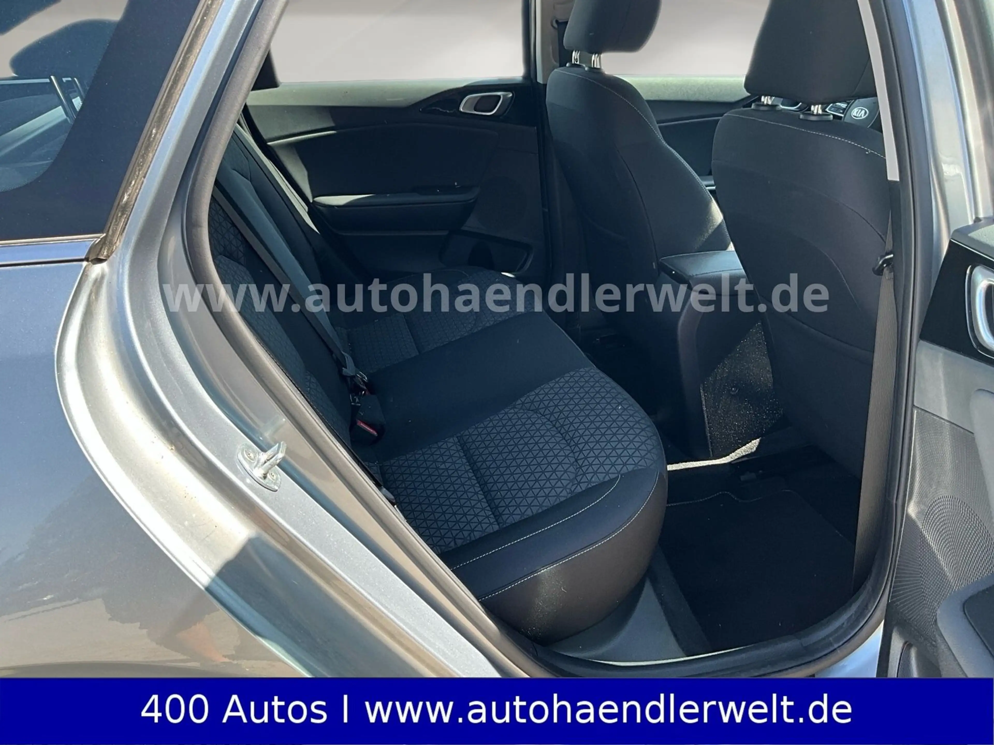 Kia Ceed SW / cee'd SW Ceed SW 1.6 CRDi Edition 7 Emotion — photo 12
