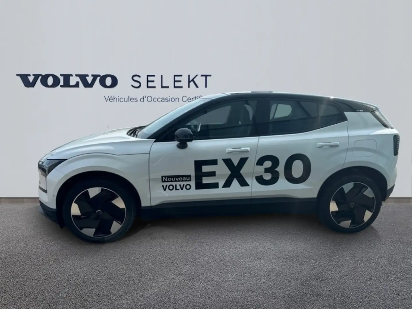 Volvo EX30 Twin Performance 428ch Ultra Blanc - 2