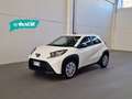 Toyota Aygo X 1.0 VVT-i 72 CV 5 porte Active S-CVT Weiß - thumbnail 2