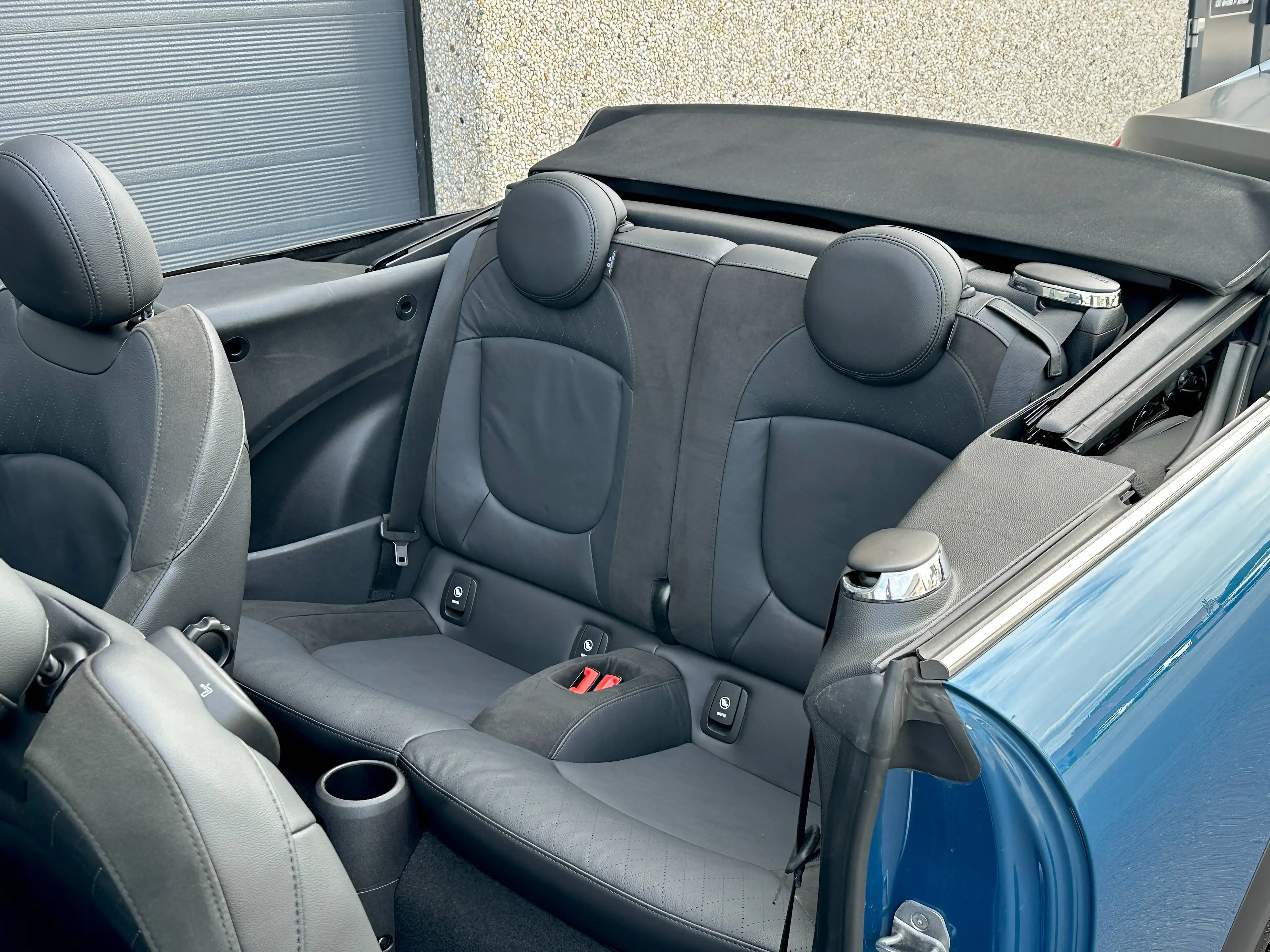 MINI Cooper Cabrio Cabriolet / Automatique / CarPlay / Caméra — photo 15