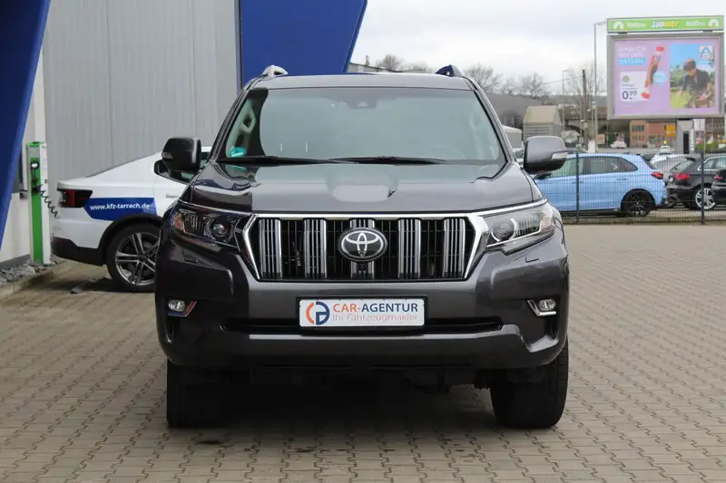 Annonce voiture d'occasion Toyota Land Cruiser - CARADIZE
