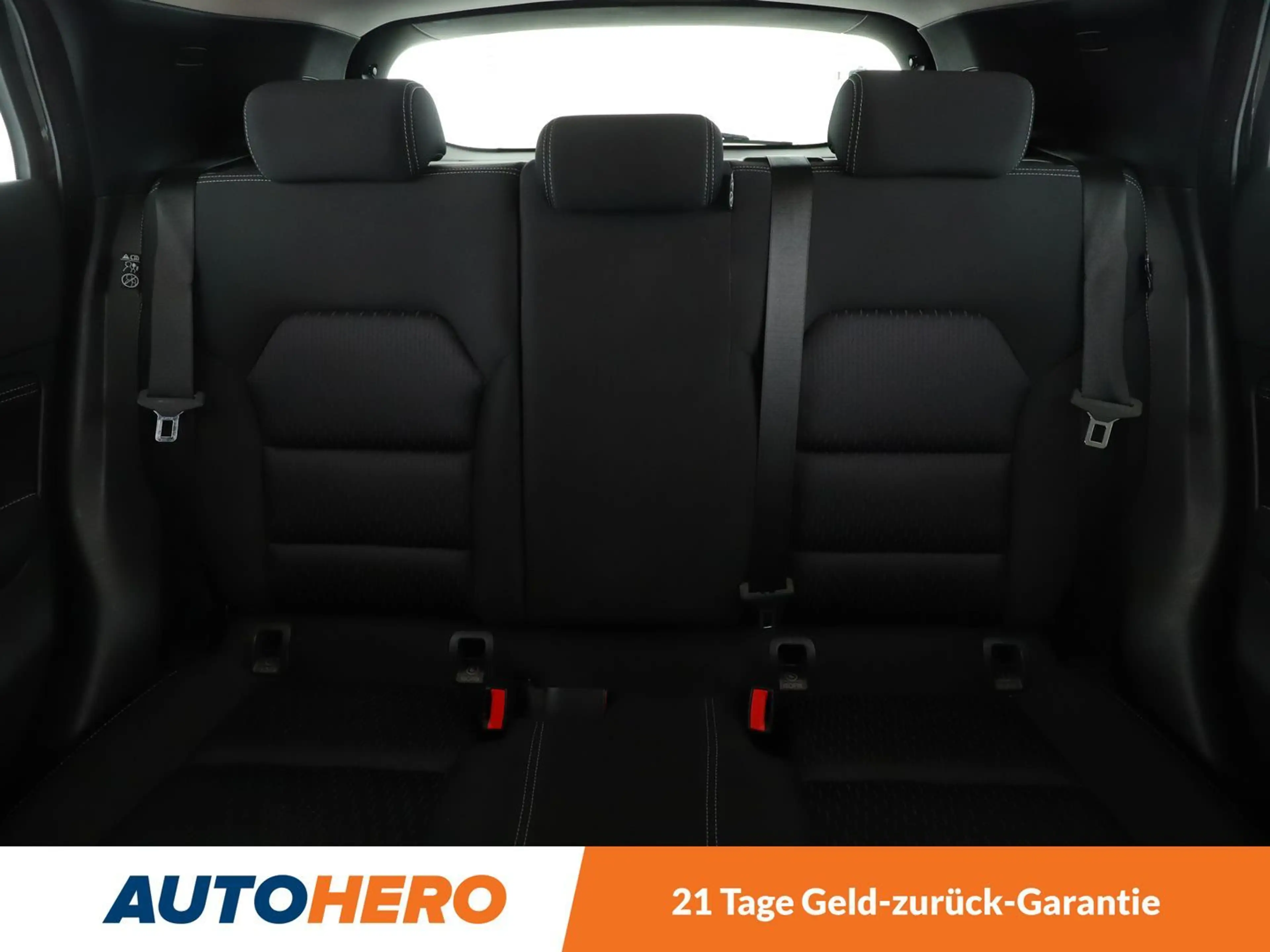 Infiniti Q30 2.2 Diesel Aut.*NAVI*XENON*360*TEMPO* — photo 15