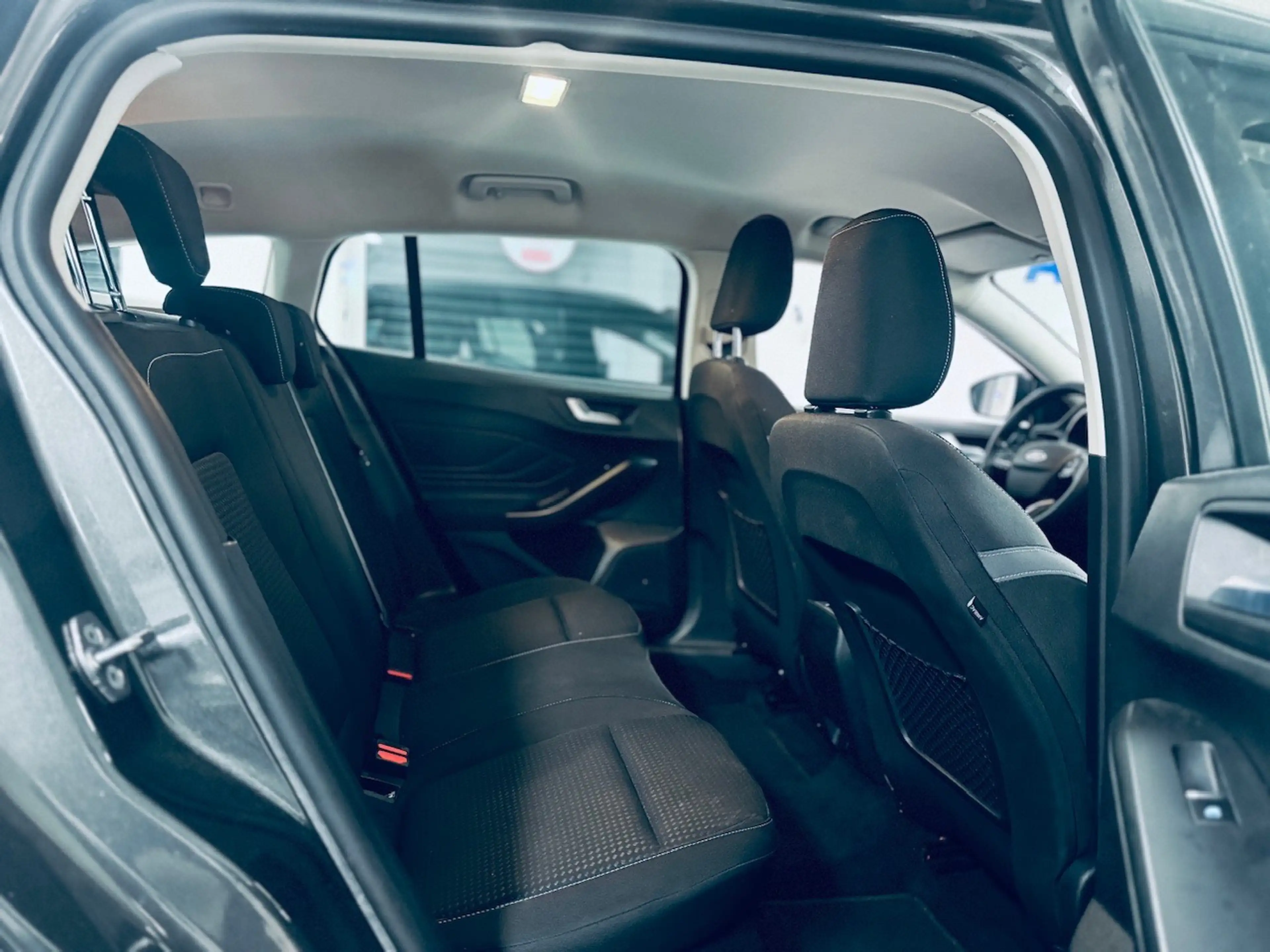 Ford Focus Cool*Finanzierung+Garantie+Inspektion* — photo 5