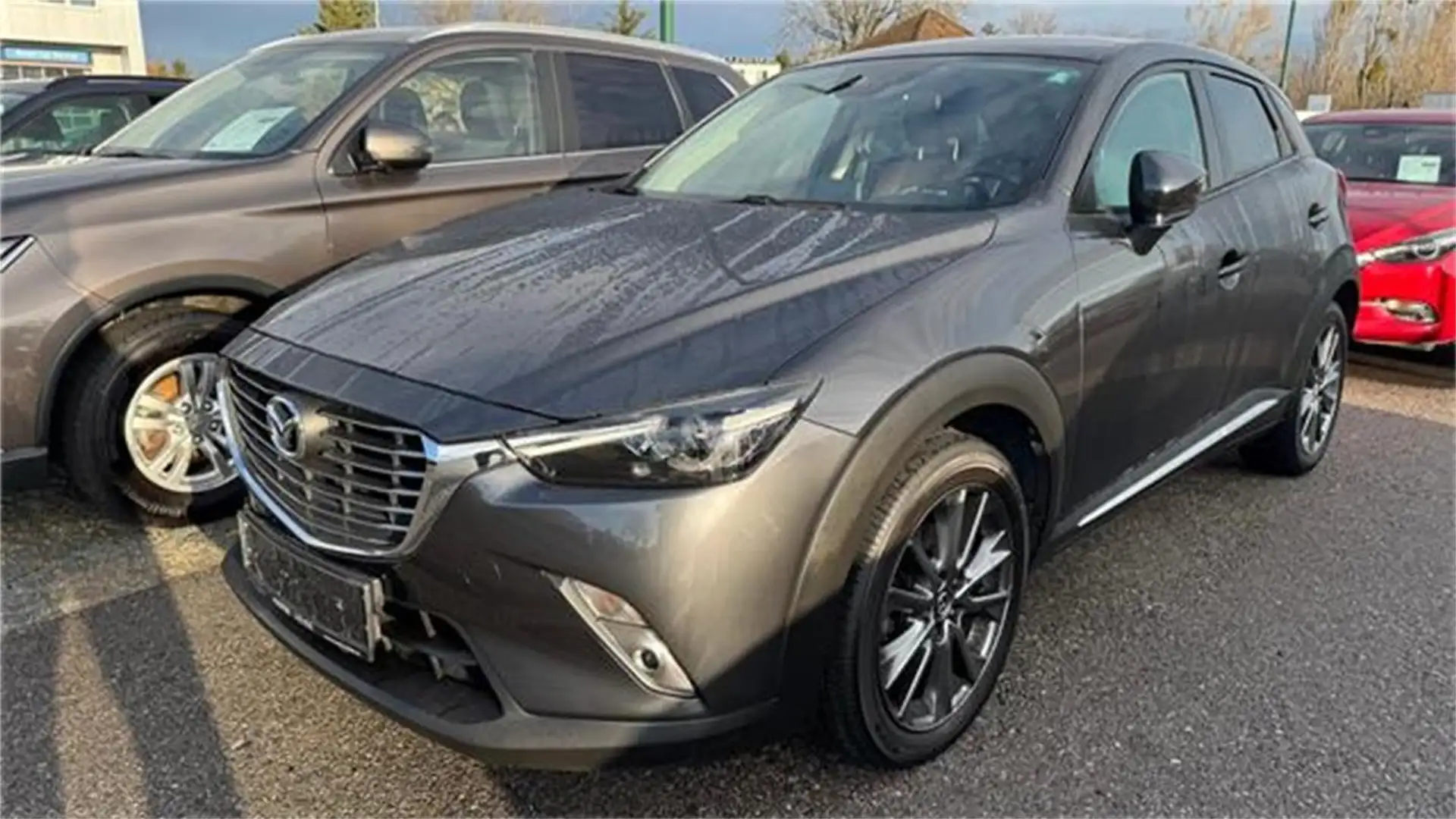 Mazda CX-3 G120 Takumi mit Lederausstattung Grau - 1