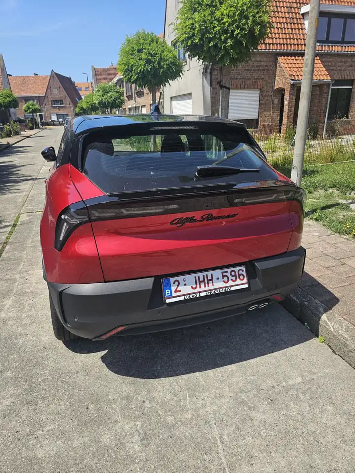 Alfa Romeo Junior 2025