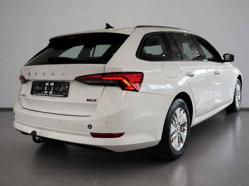 Skoda Octavia Octavia Combi Ambition //Keyless//LED//DAB// — photo 7