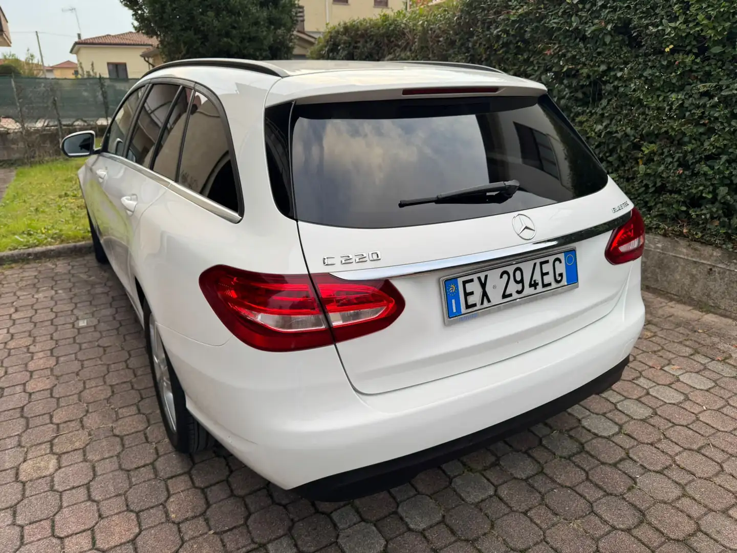 Mercedes-Benz C 220 SW d (bt) Sport auto - 2