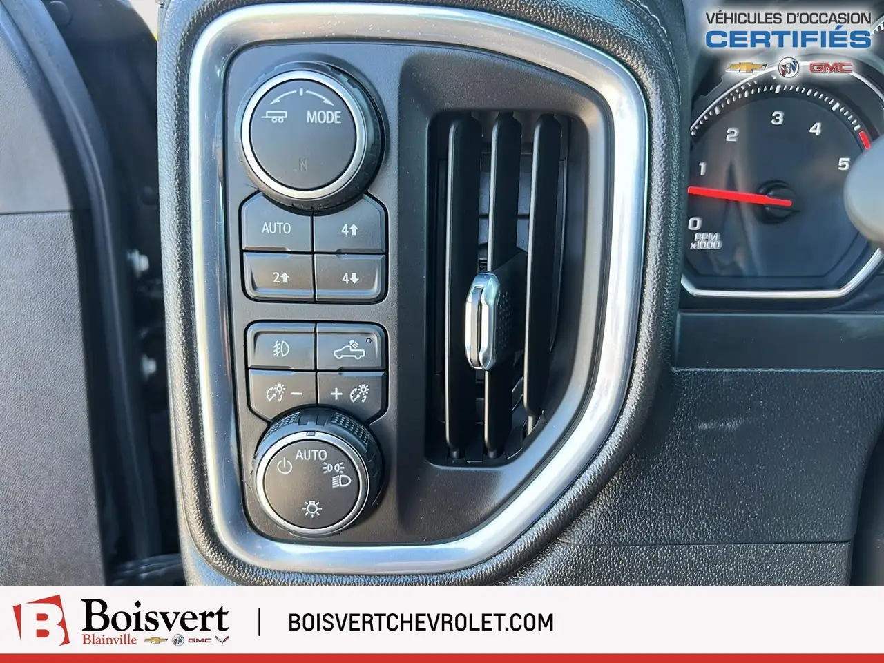 Chevrolet Silverado 2500 снимка Chevrolet Silverado 2500