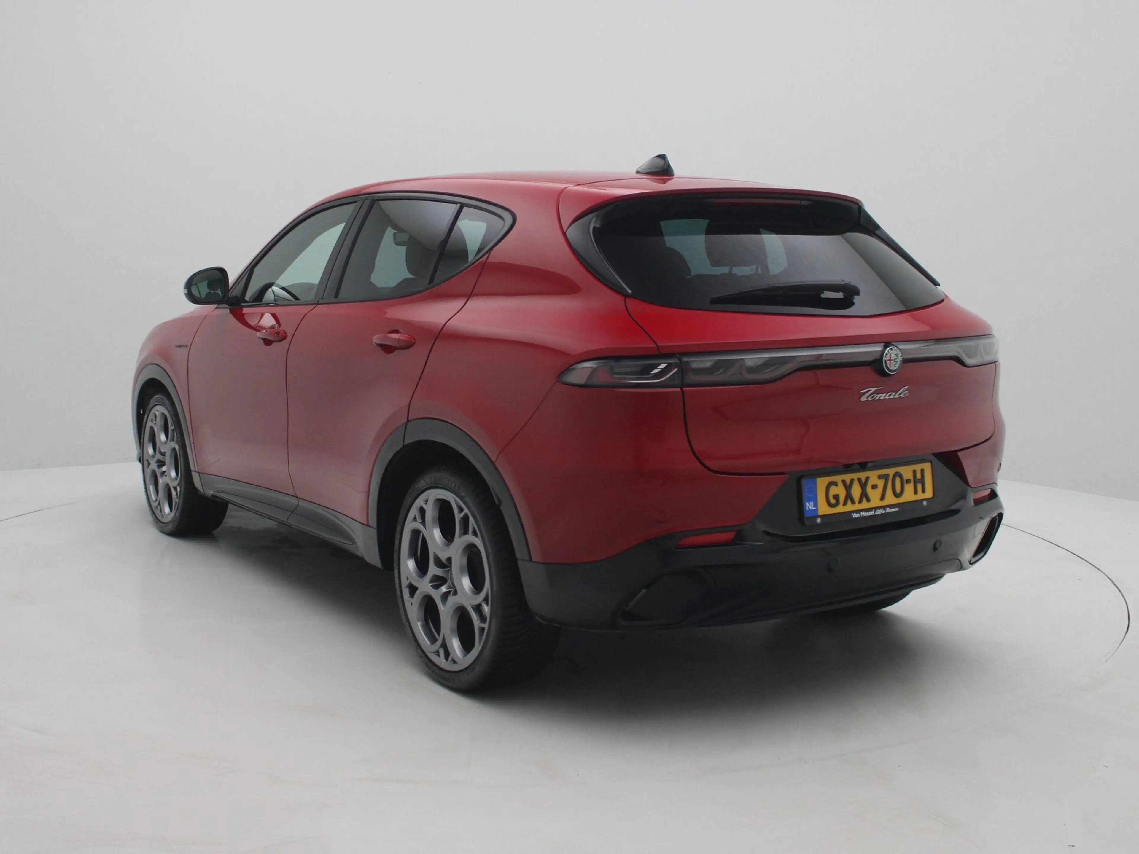 Alfa Romeo Tonale 1.5T Hybrid Veloce | 20'' LM. Velgen | Lederen bek — photo 2