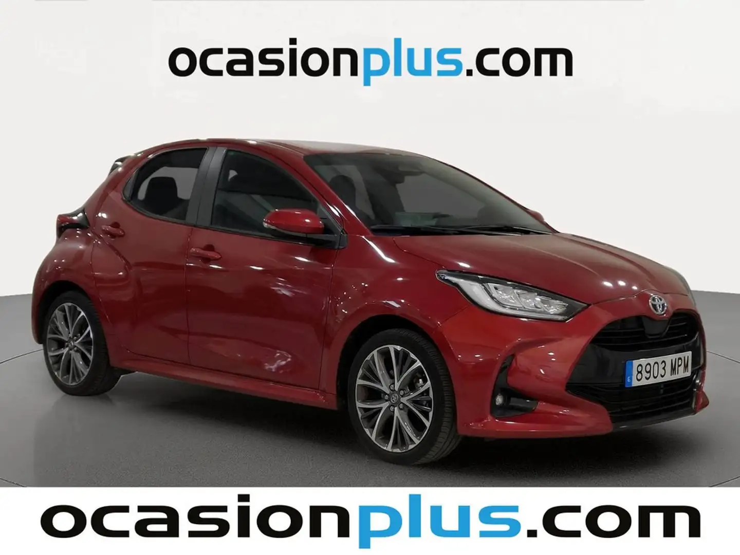 Toyota Yaris 120H 1.5 Style Plus Rojo - 2