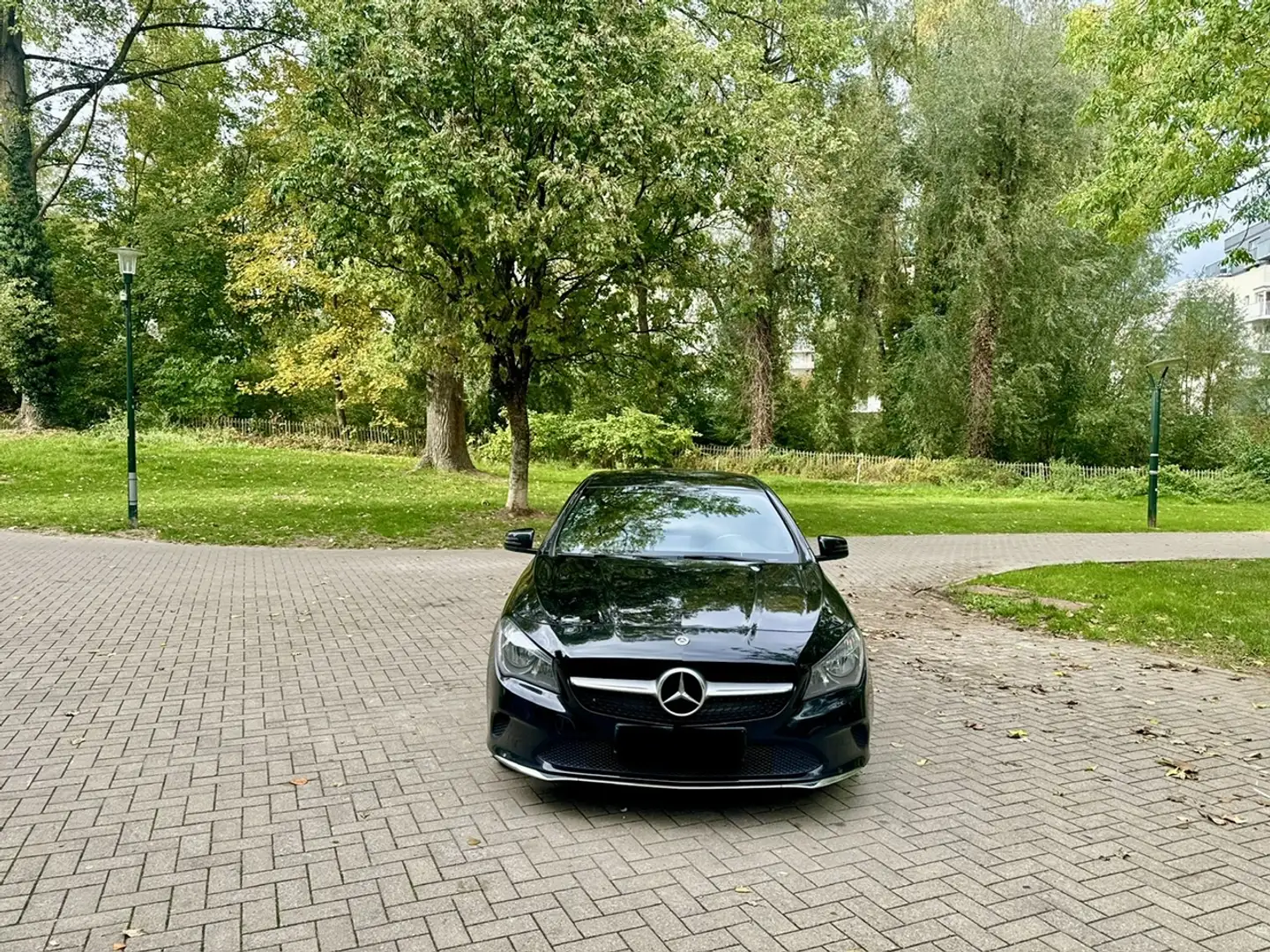 Mercedes-Benz CLA 200 CLA 200 d Business Solution (EU6d-TEMP) Noir - 2