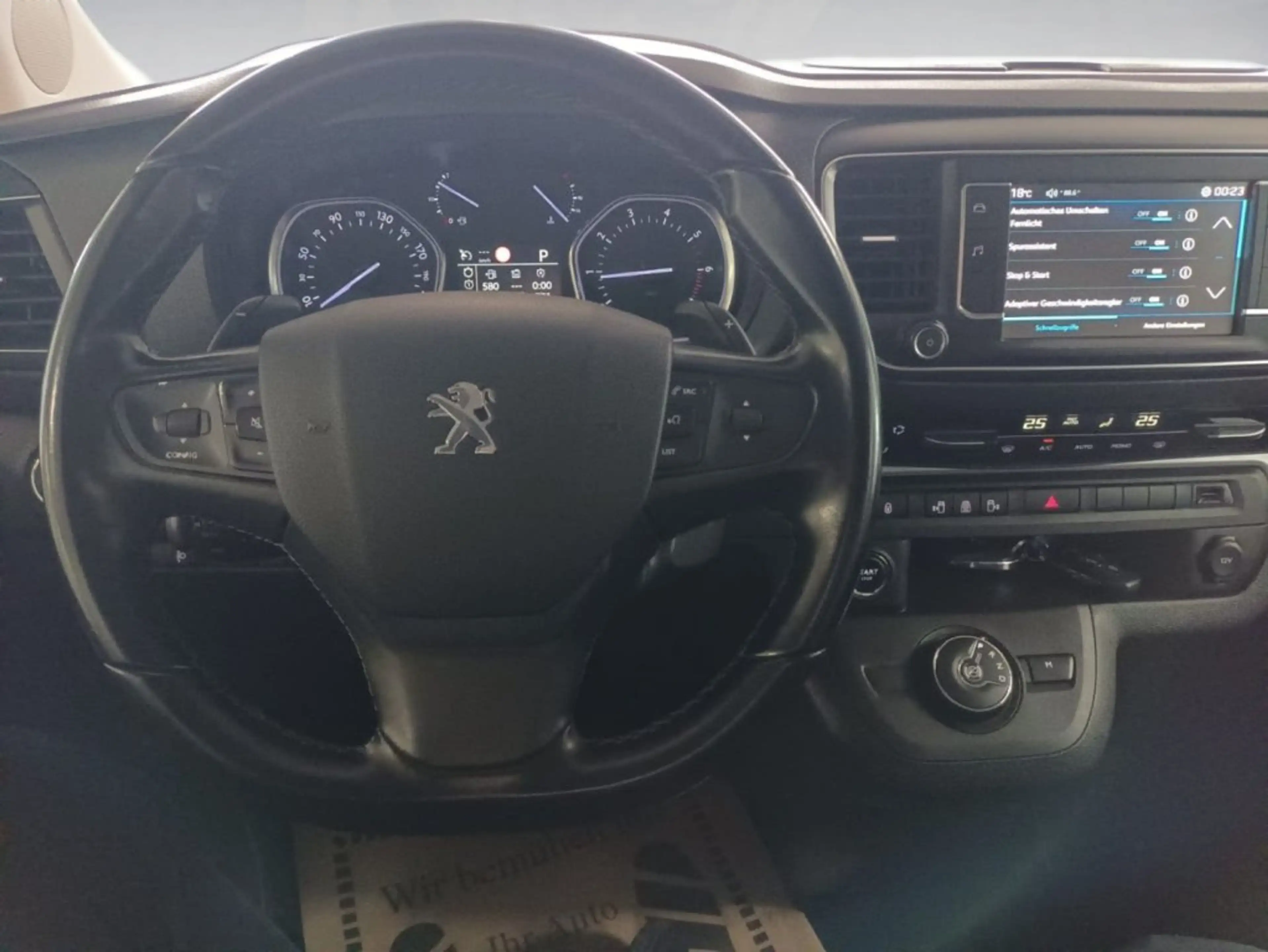 Peugeot Traveller Allure L1 BlueHDI 180 S&S EAT8 — photo 9
