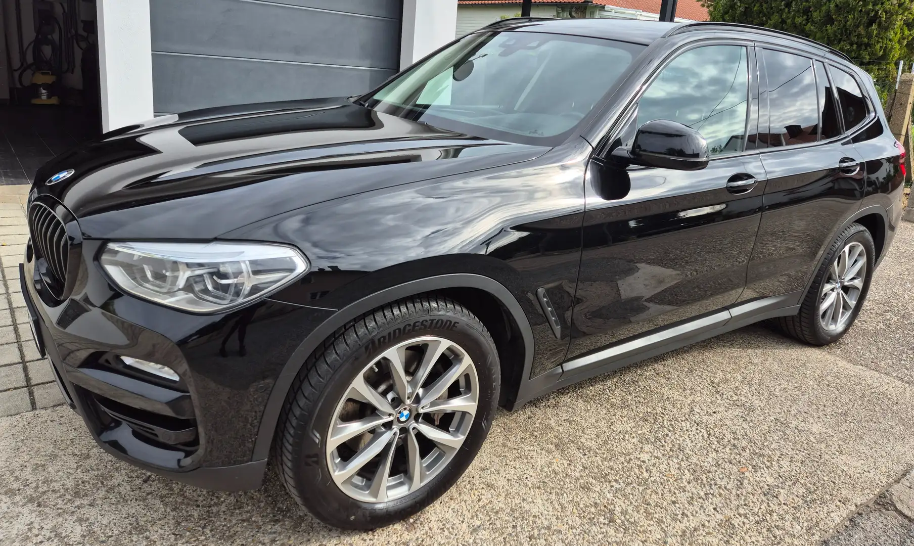 BMW X3 X3 xDrive 25d Aut. Schwarz - 1
