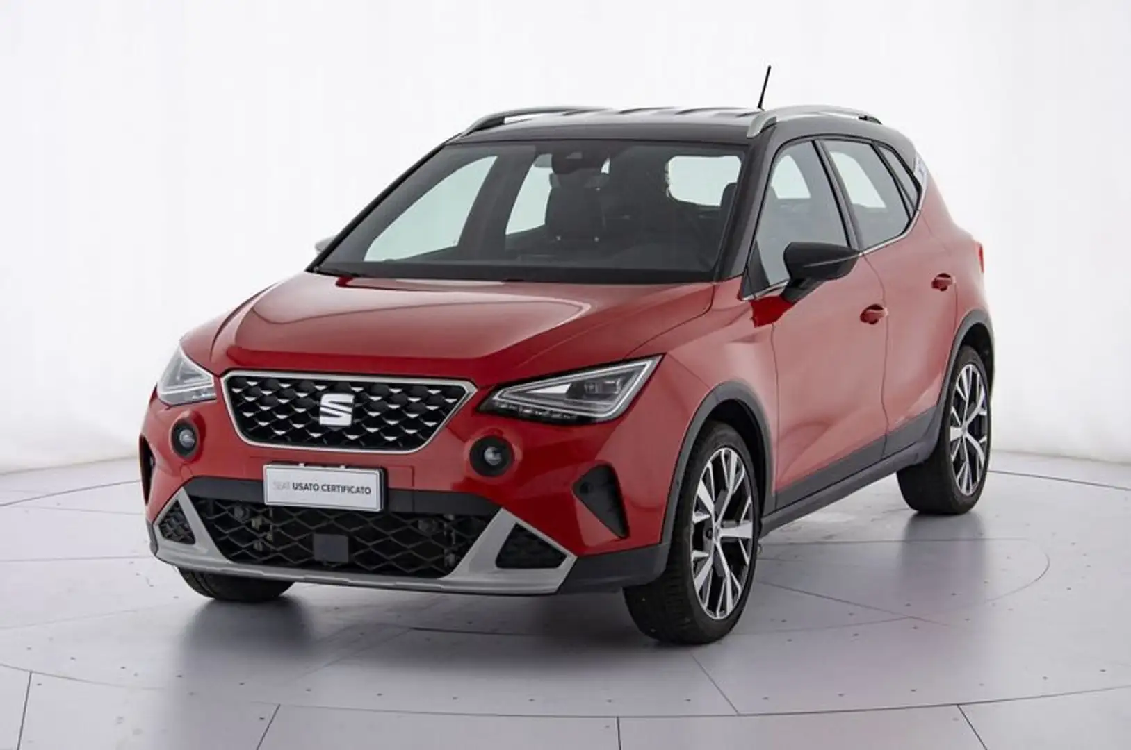 SEAT Arona 1.0 TGI Xperience Rosso - 1