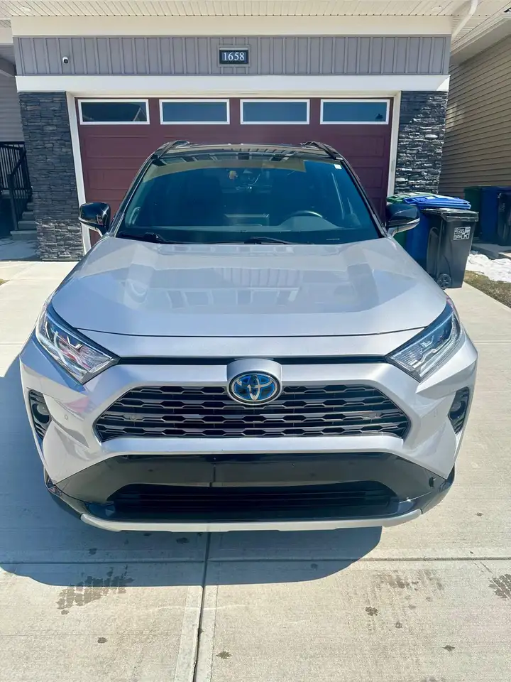 Toyota RAV 4 снимка Toyota RAV 4