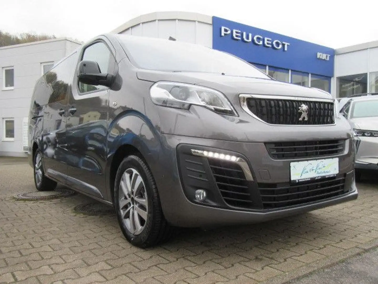 Peugeot Traveller Business-VIP L3 BHDi 180 EAT8*Standhei Grau - 1