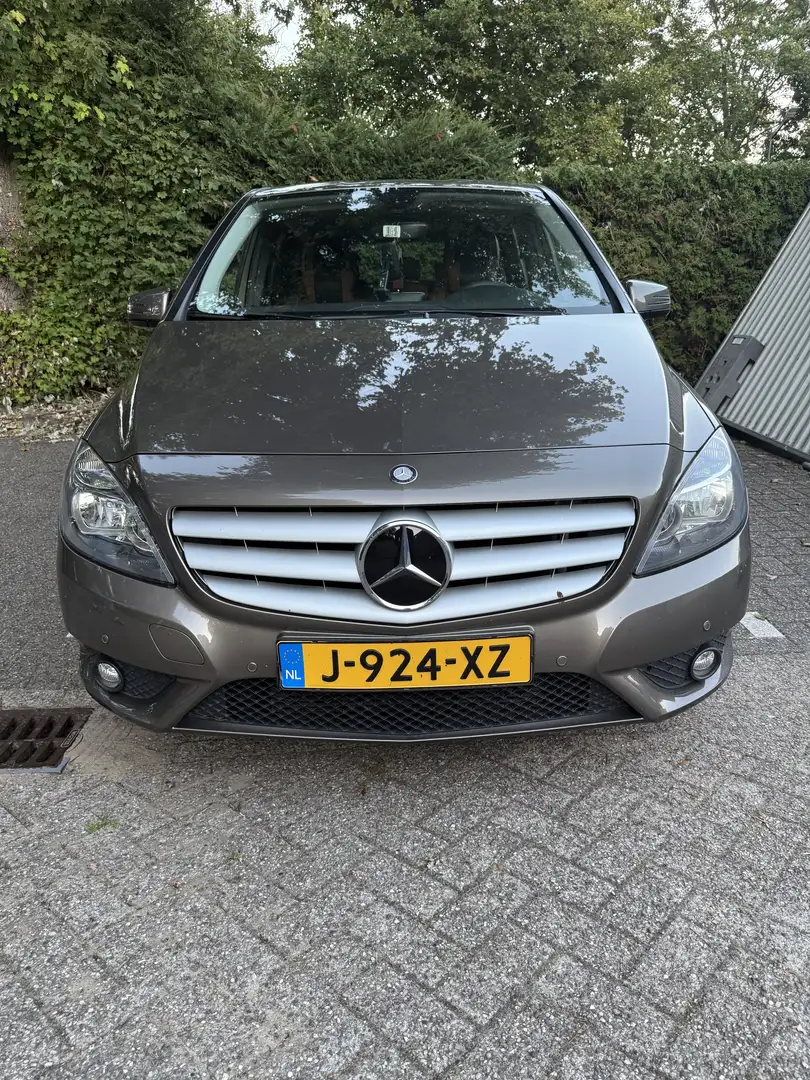 Mercedes-Benz B 200 Ambition Grijs - 1