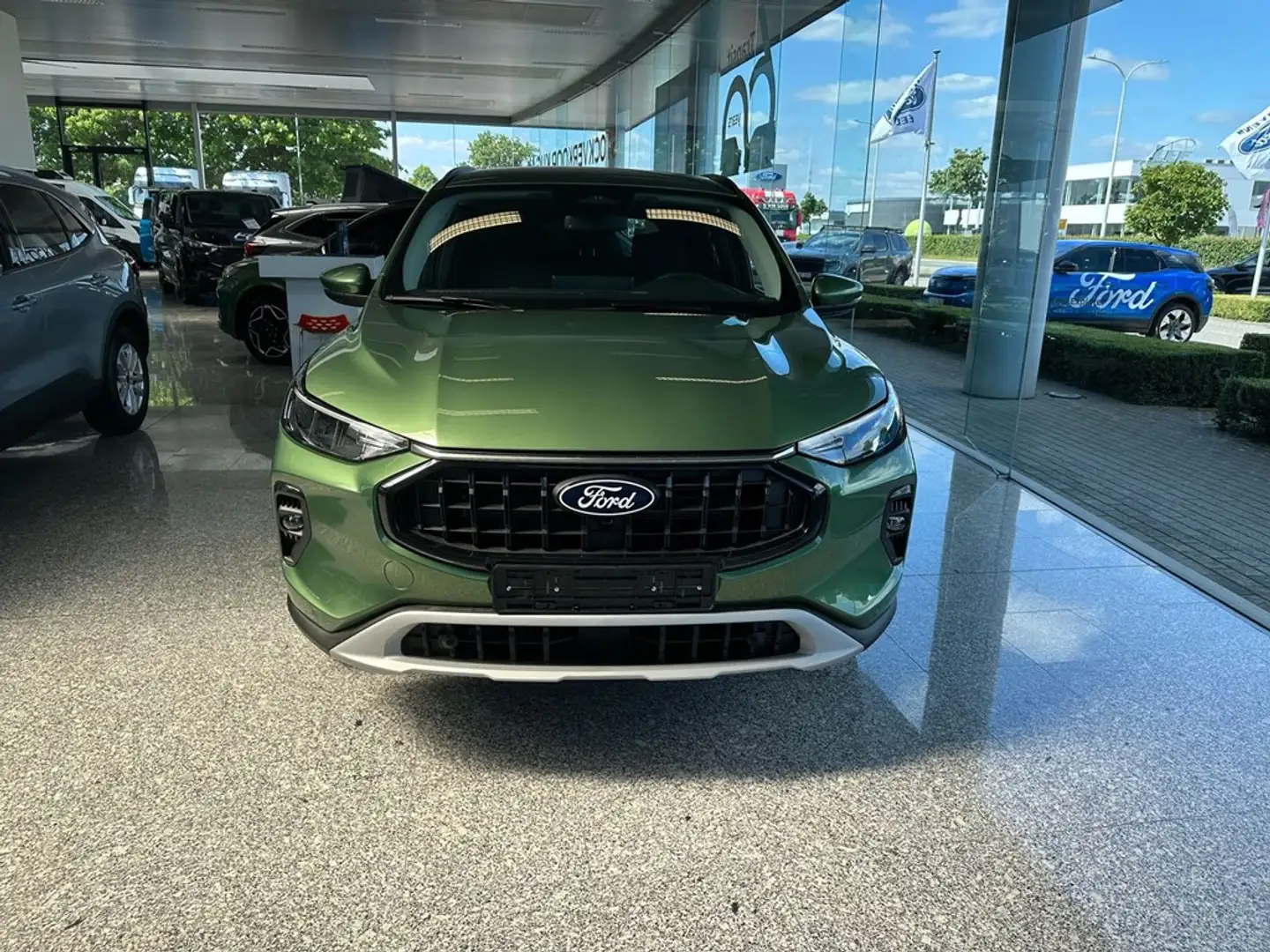 Ford Kuga Active FHEV - FWD Vert - 2