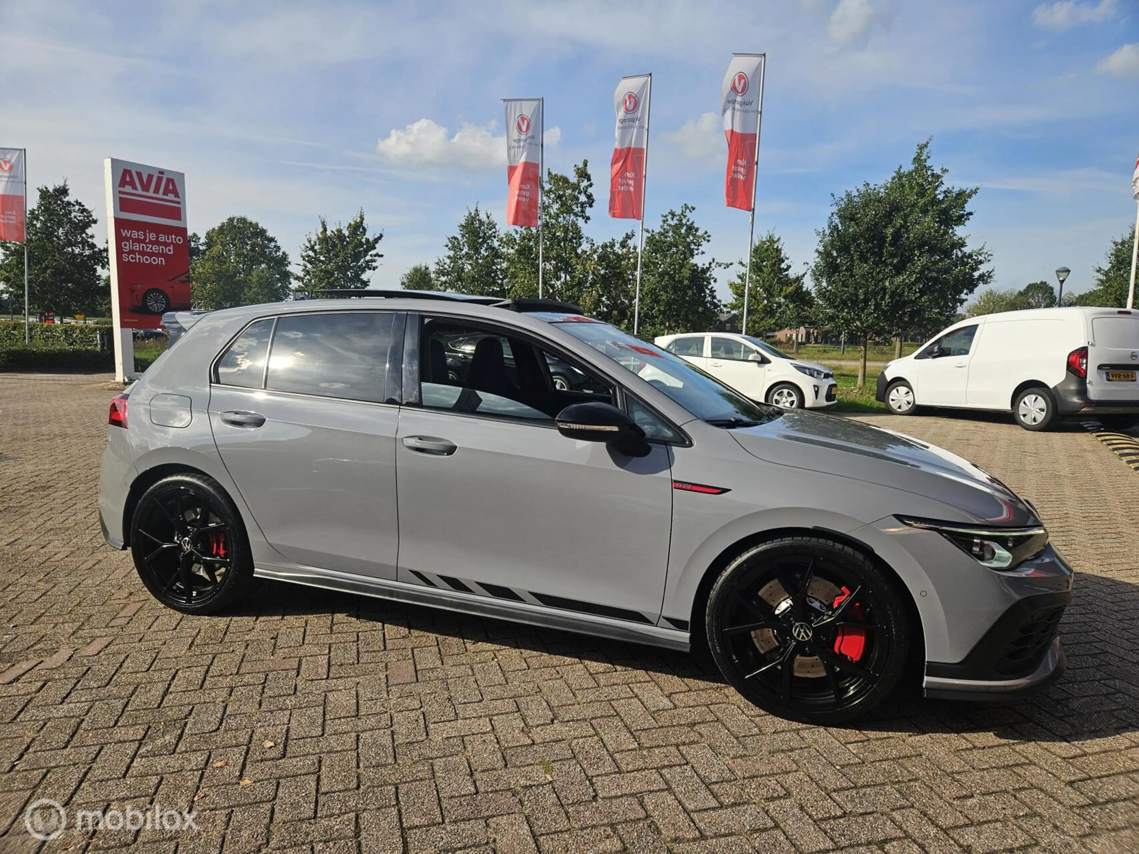 Volkswagen Golf GTI 2.0 TSI — photo 5