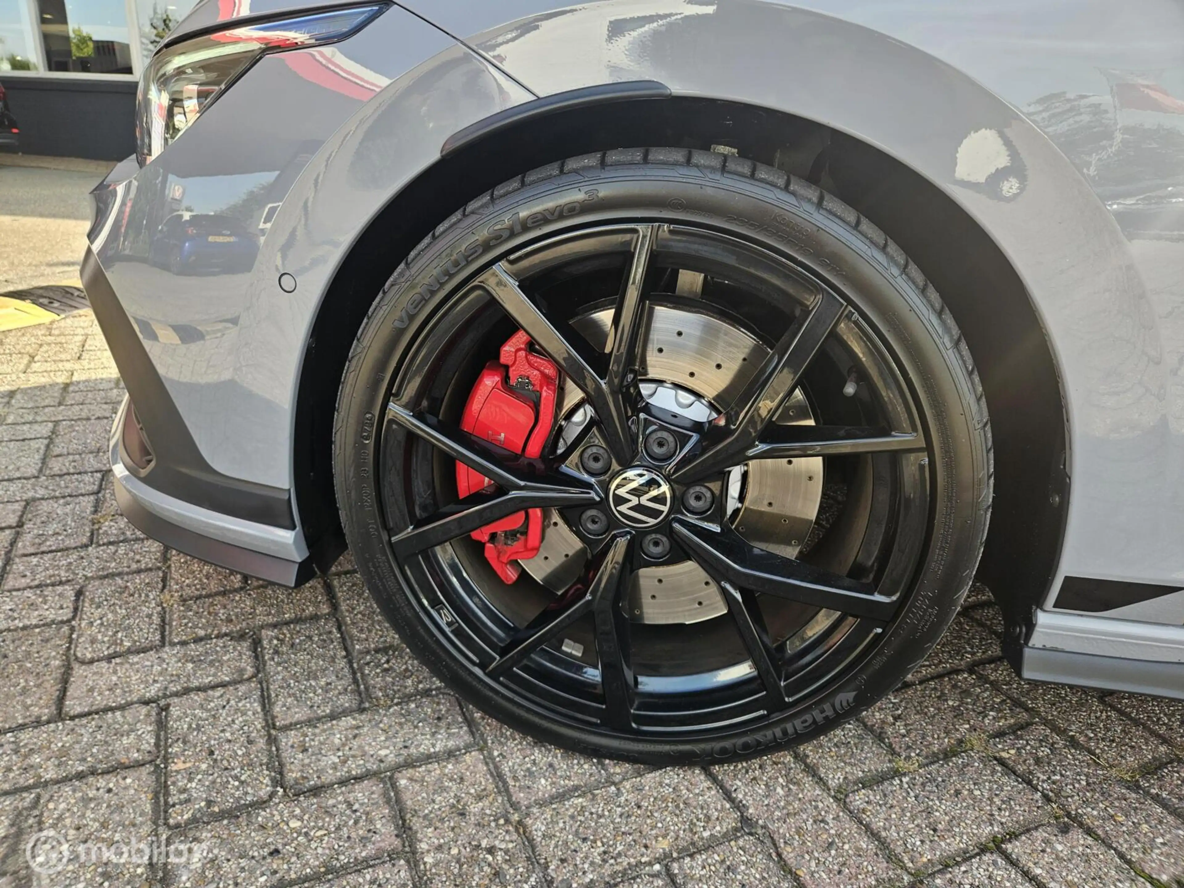 Volkswagen Golf GTI 2.0 TSI — photo 11