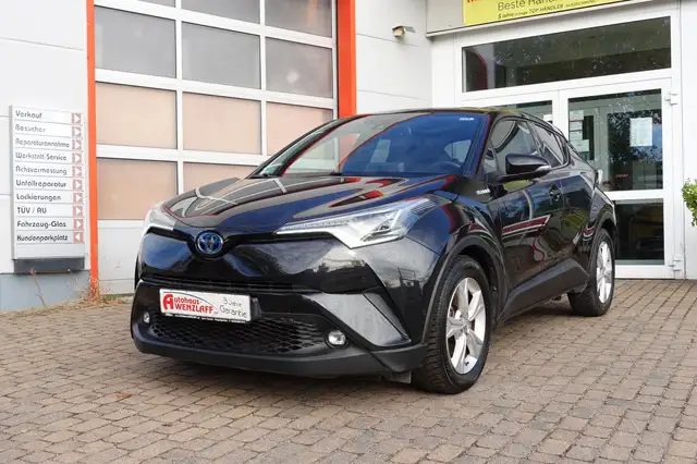 Toyota C-HR 1.8l Hybrid Team Deutschland 3J Garantie