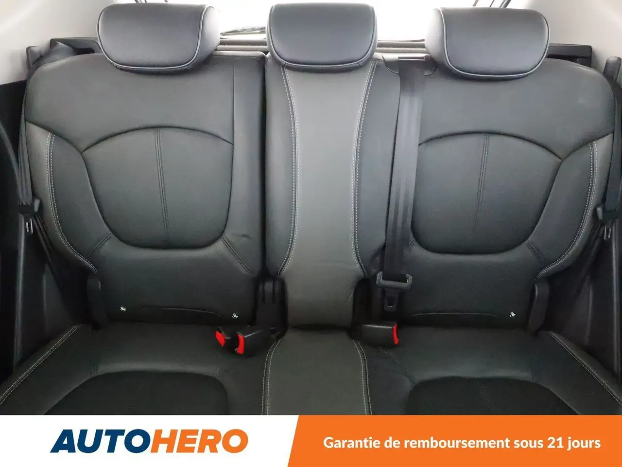 Renault Captur — photo 15