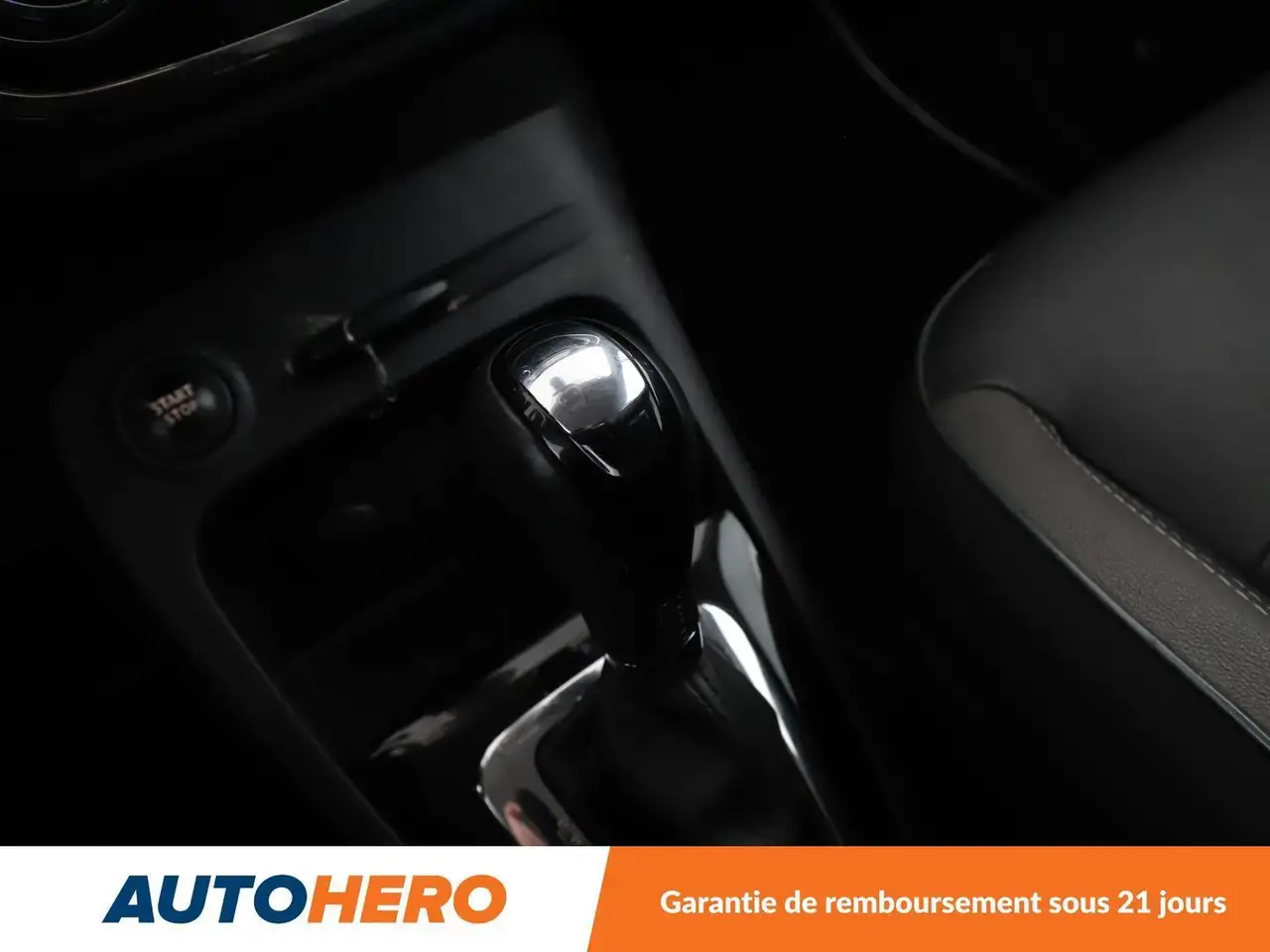 Renault Captur — photo 24
