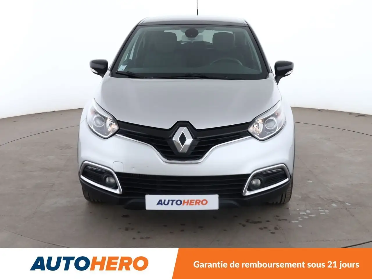 Renault Captur — photo 9