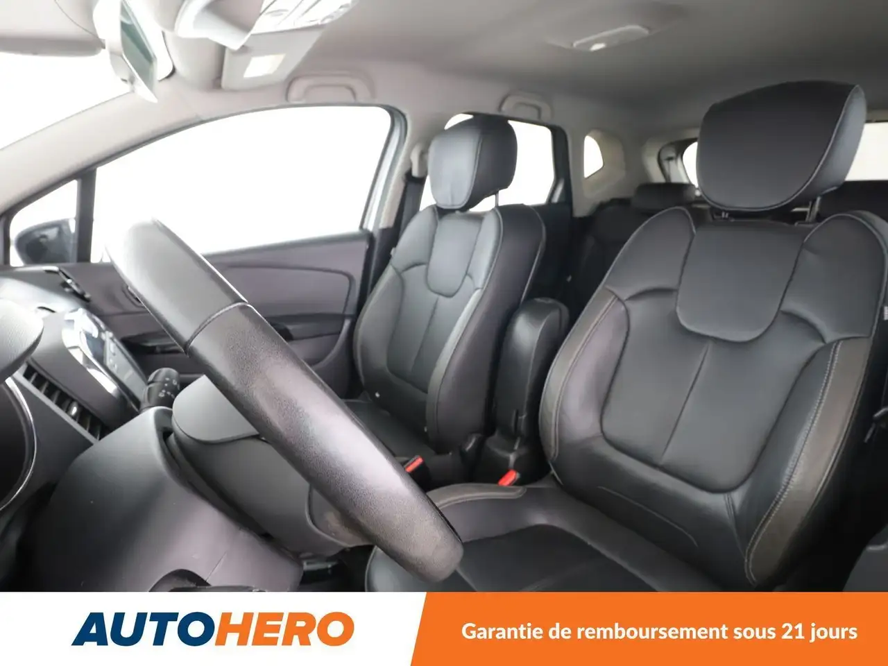 Renault Captur — photo 10
