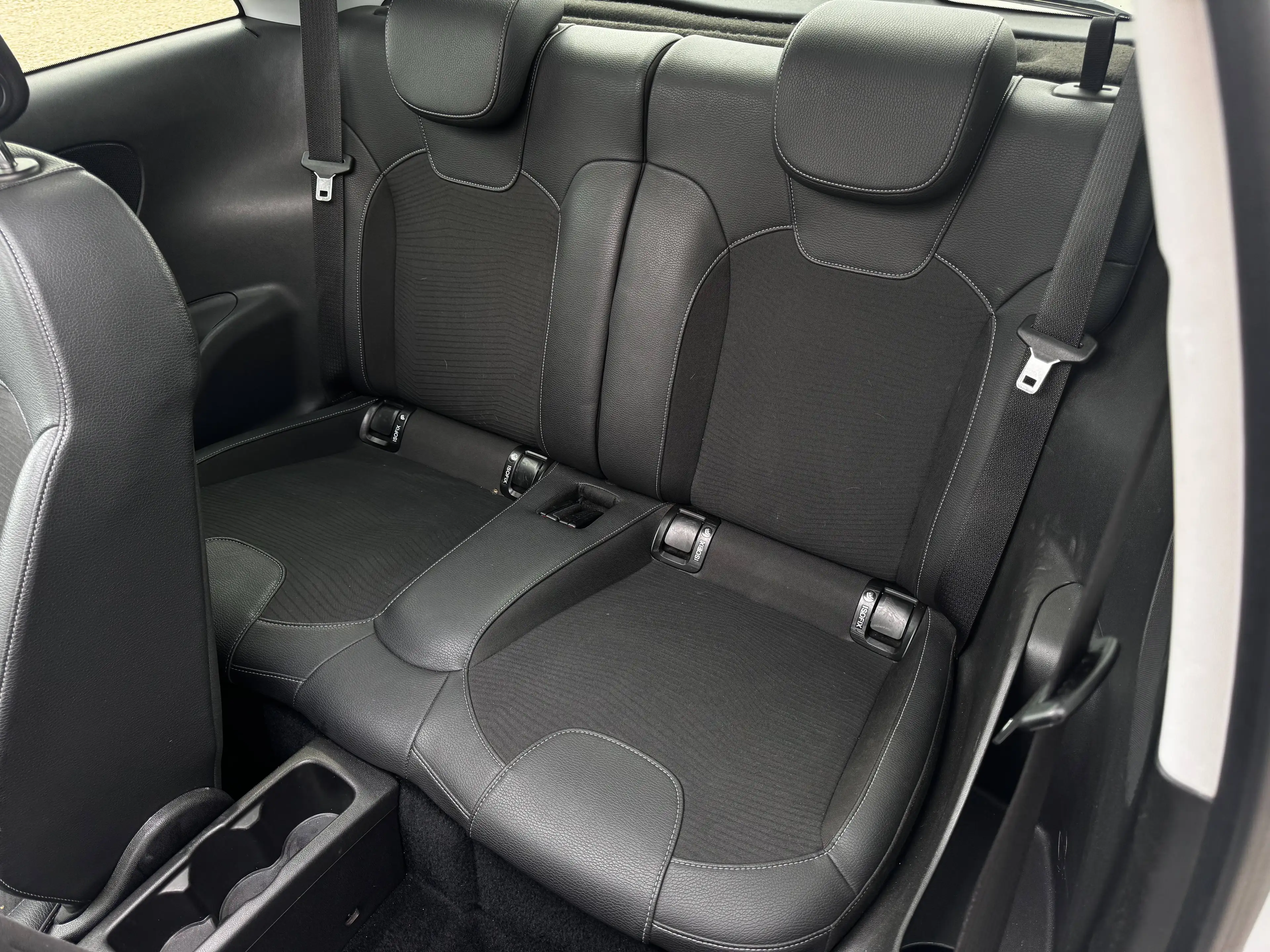 Opel Adam 1.2i Open Air - CARPLAY - CAPTEURS - AIRCO - SIEGES/VOLANT CHAUFFANT - CRUISE CONTROL - GARANTIE 12 MOIS — photo 11