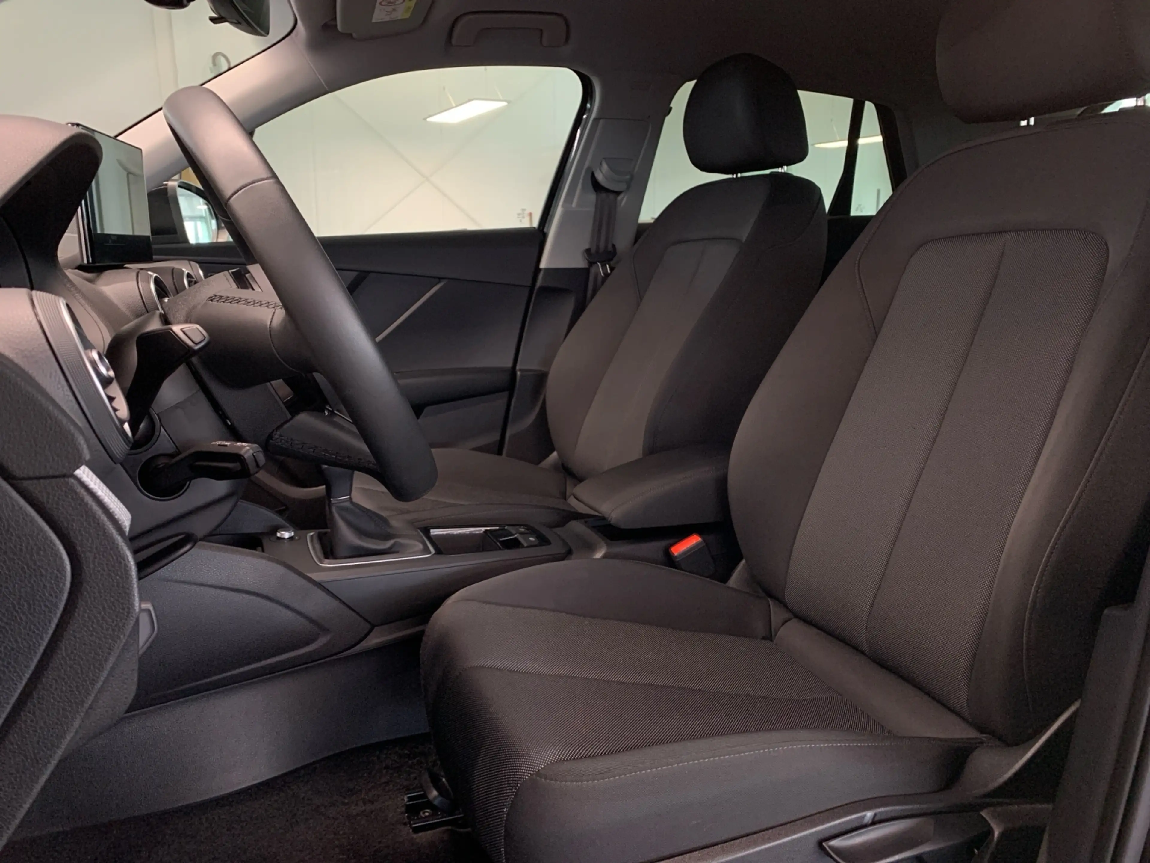 Audi Q2 advanced 30 TFSI NAVI KAMERA SHZ LED PDC — photo 10