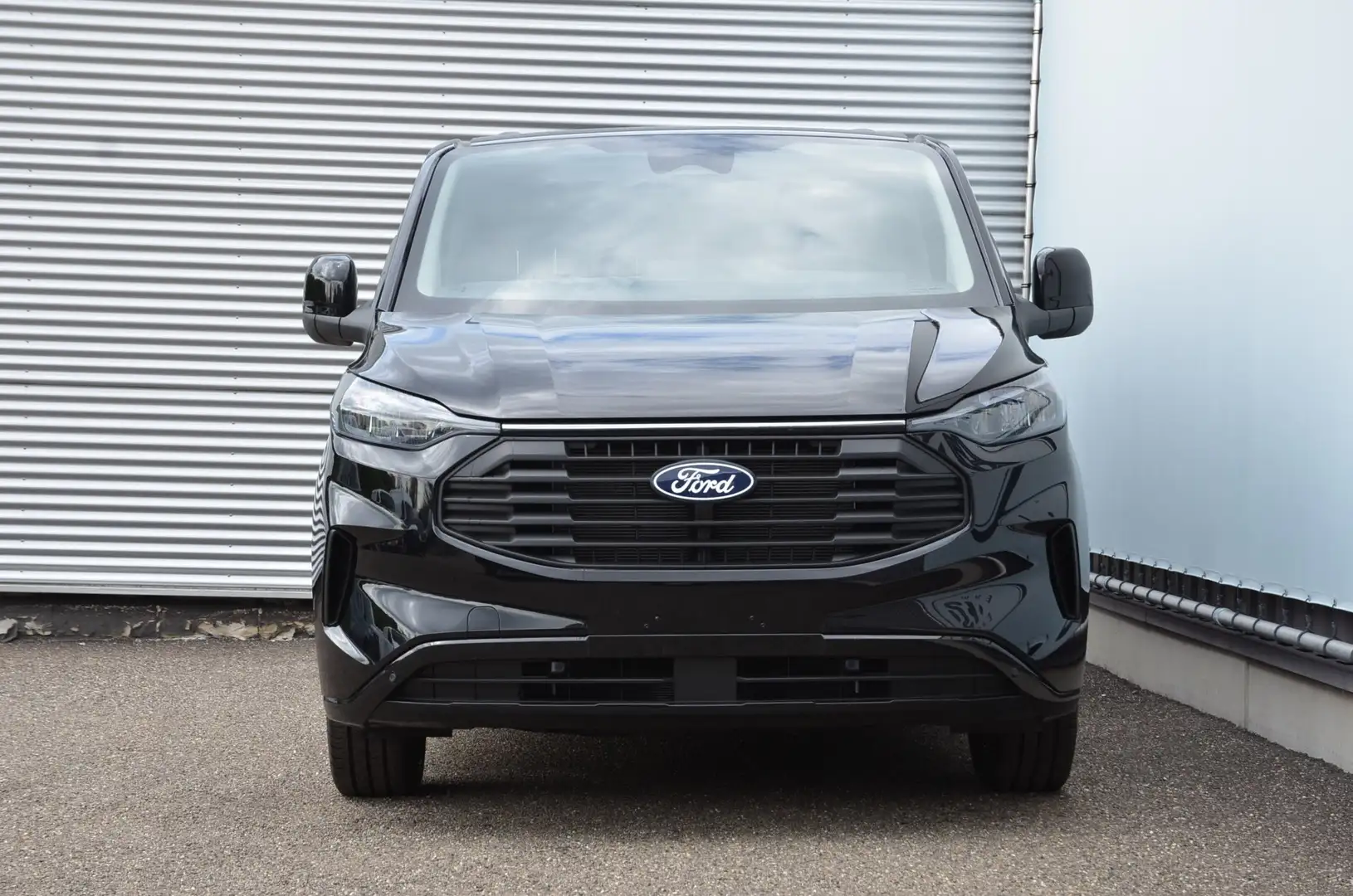 Ford Transit Custom - L2- Limited- Carplay- Camera- Nieuw- 32850+BTW Negro - 2