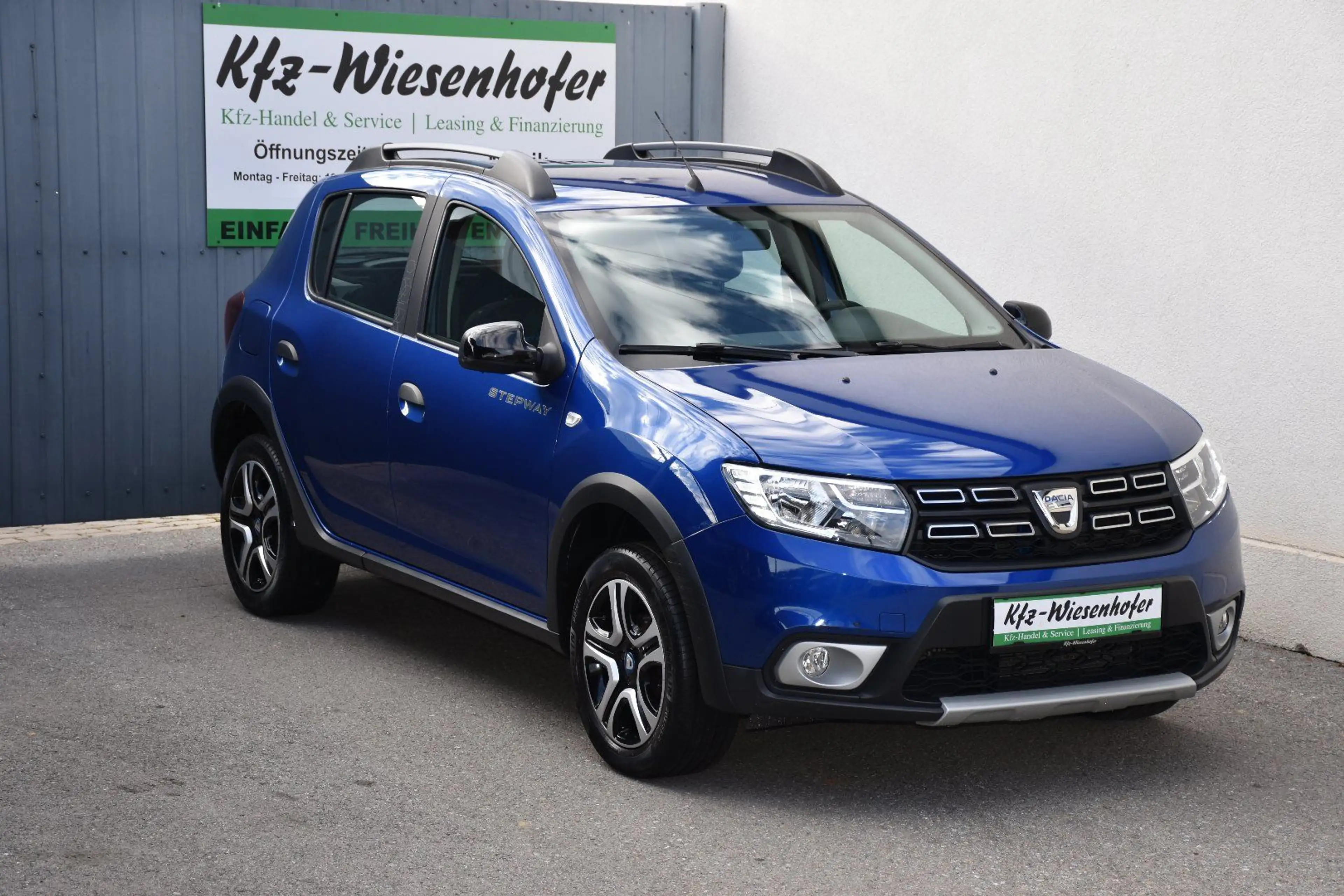 Dacia Sandero II 0.9 TCe 90 eco² Celebration / Service NEU / An