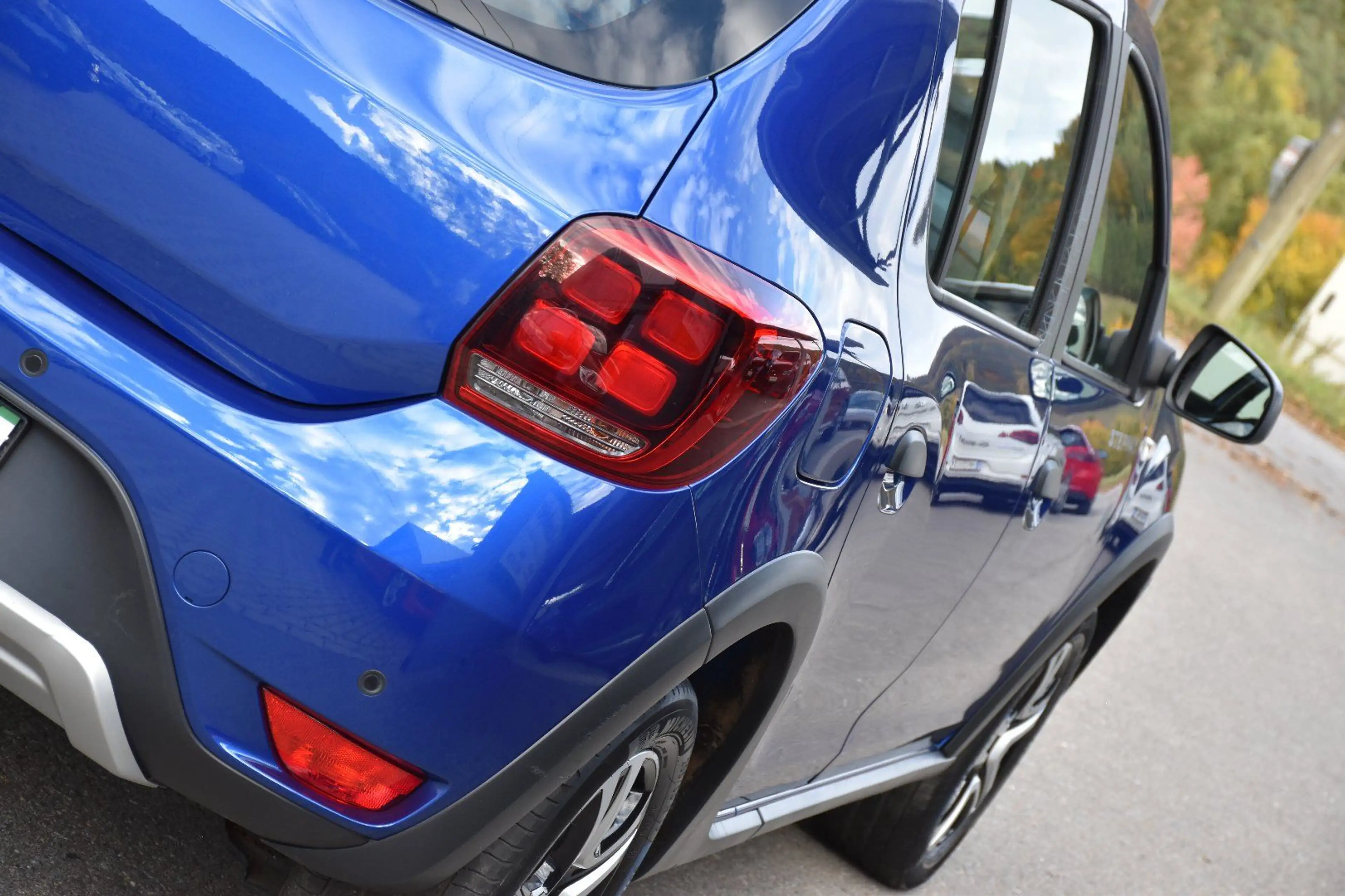 Dacia Sandero II 0.9 TCe 90 eco² Celebration / Service NEU / An — photo 9