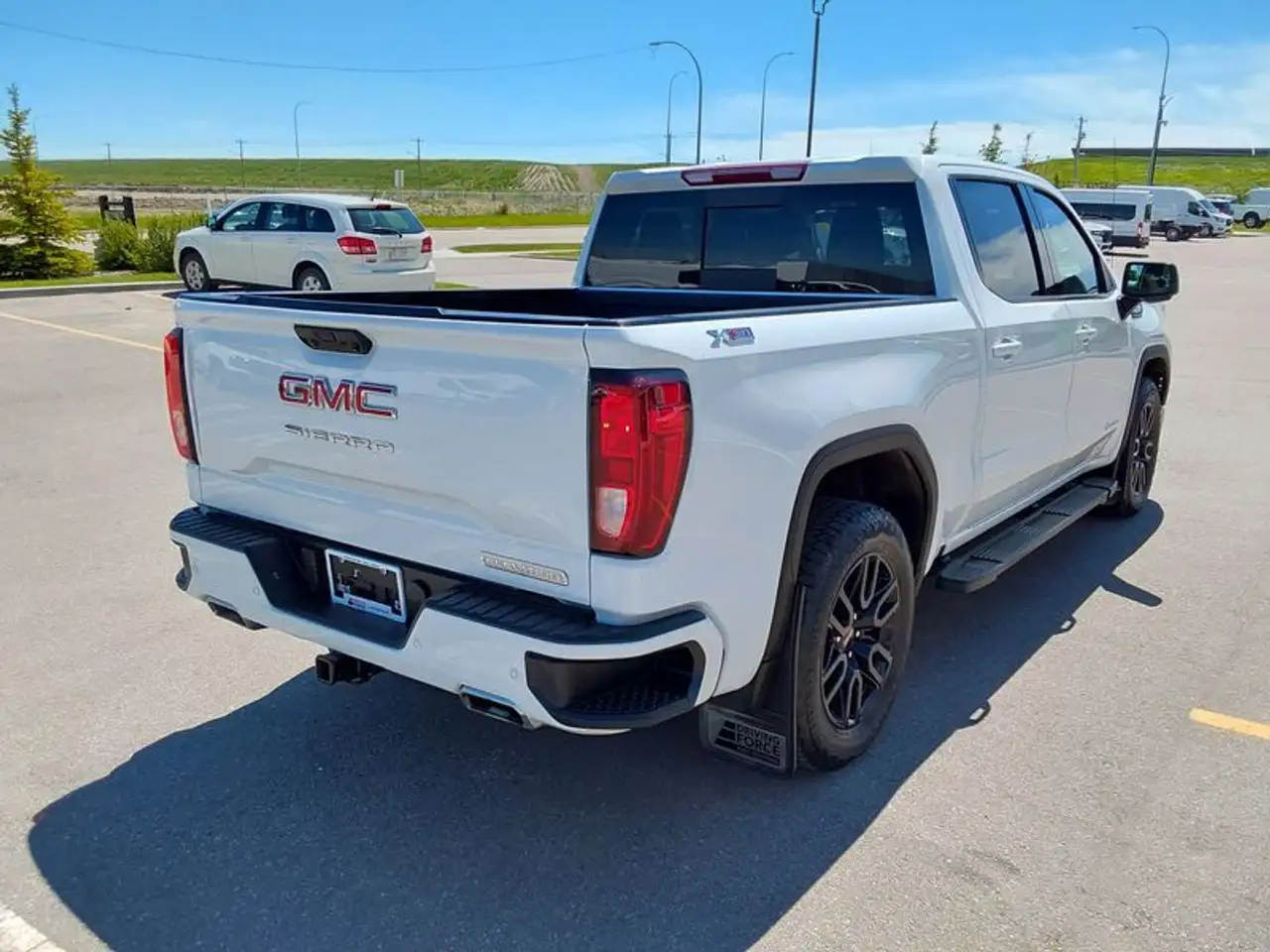 GMC Sierra 1500 photo GMC Sierra 1500