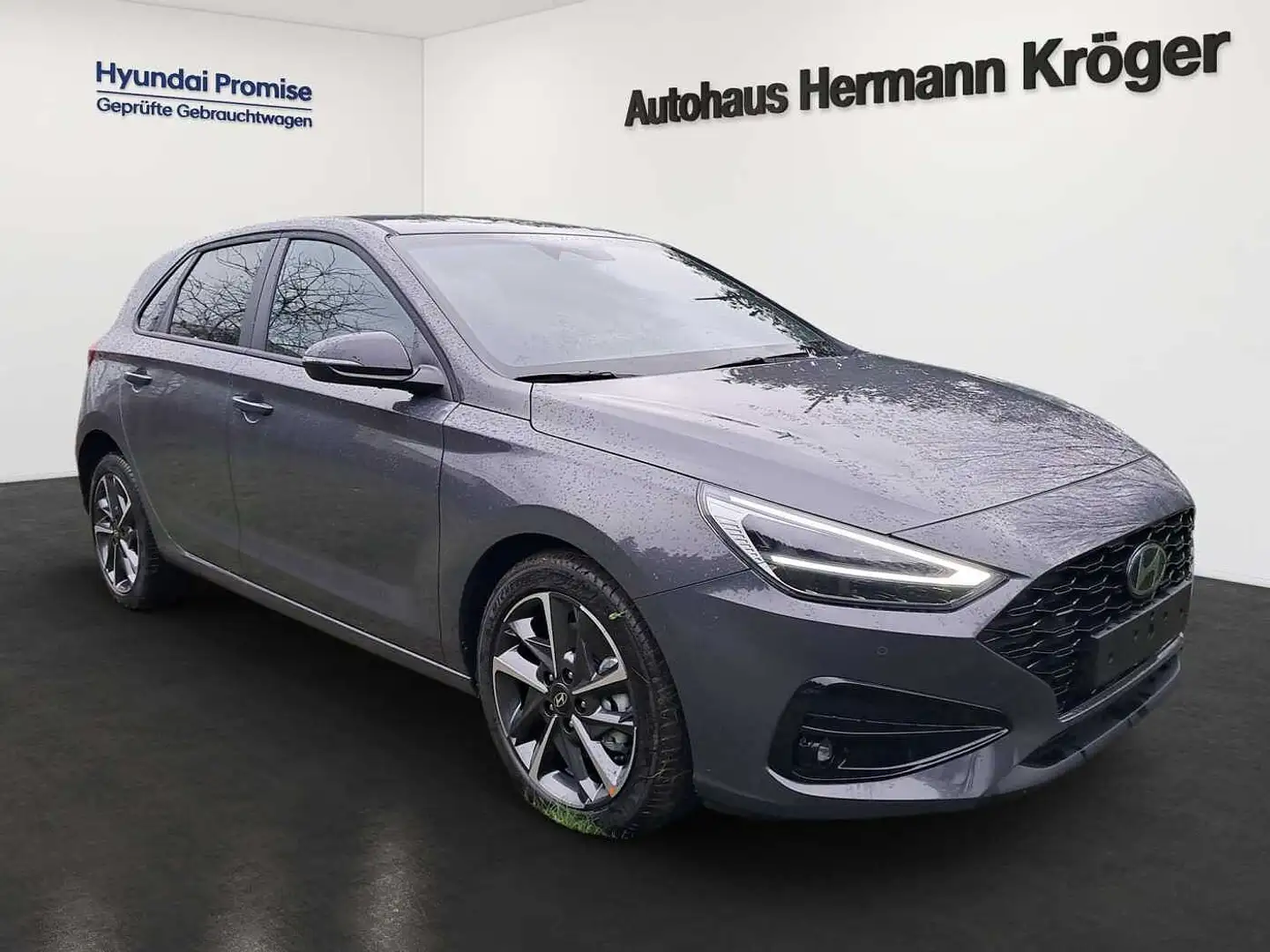 Hyundai i30 1.5 T-GDI 48V-Hybrid DCT Advantage Navi/LED uvm Grau - 2