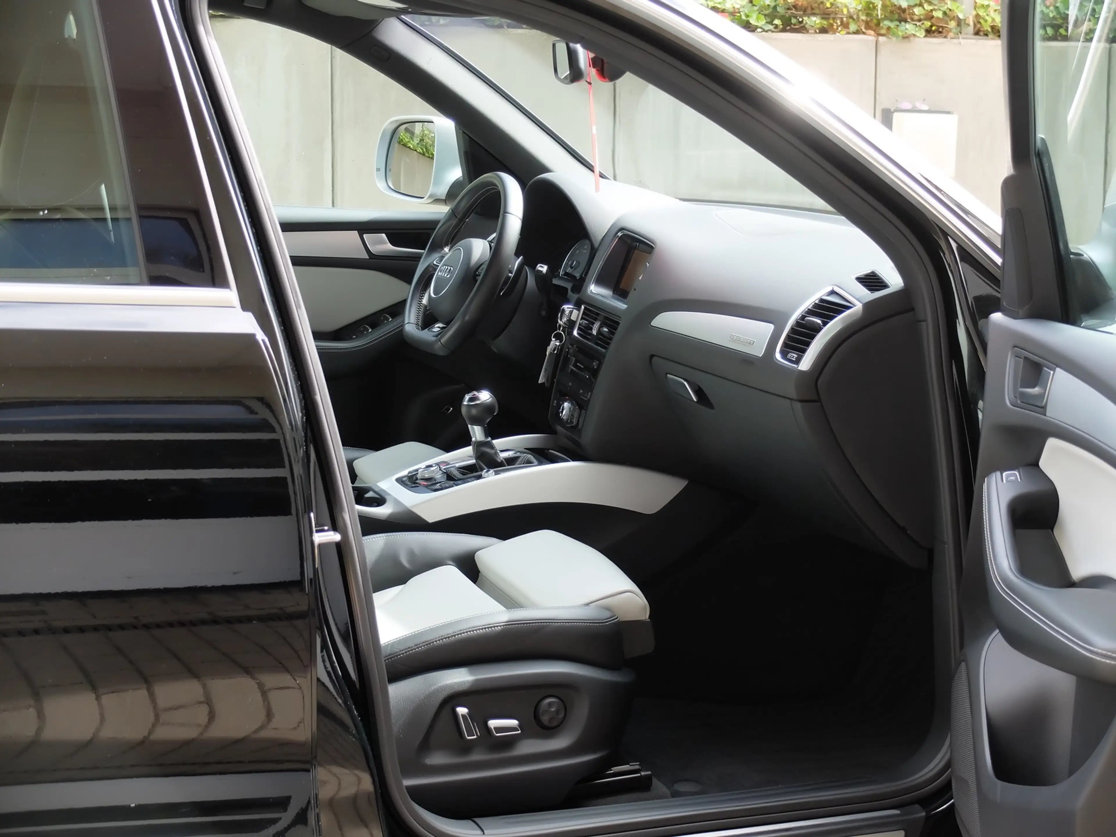Audi SQ5 3.0 TDI quattro 1.Hand Scheckheft — photo 14