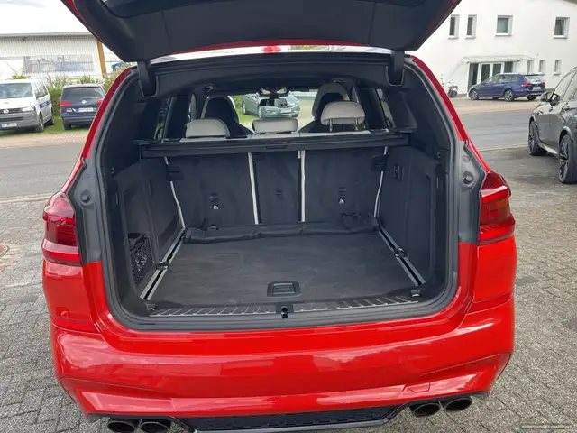 BMW X3 M view 15