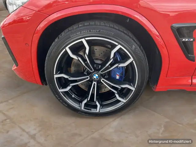 BMW X3 M view 9