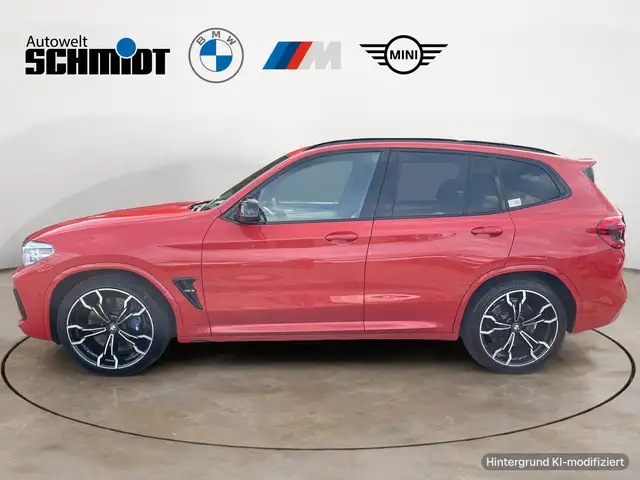 BMW X3 M view 3