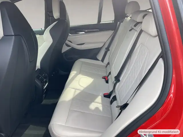 BMW X3 M view 11
