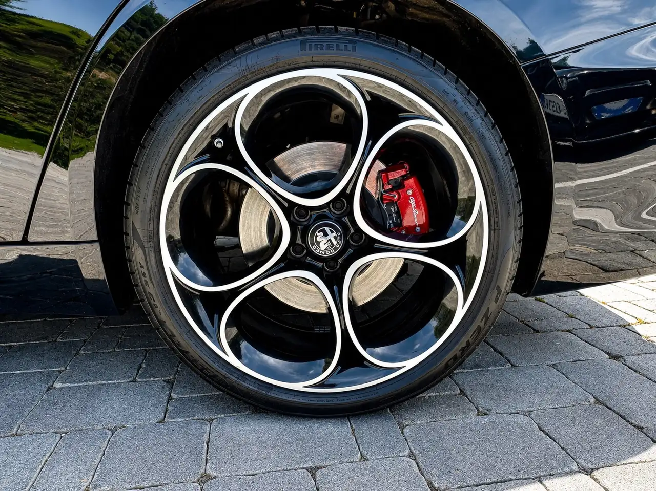 Alfa Romeo Giulia 2024