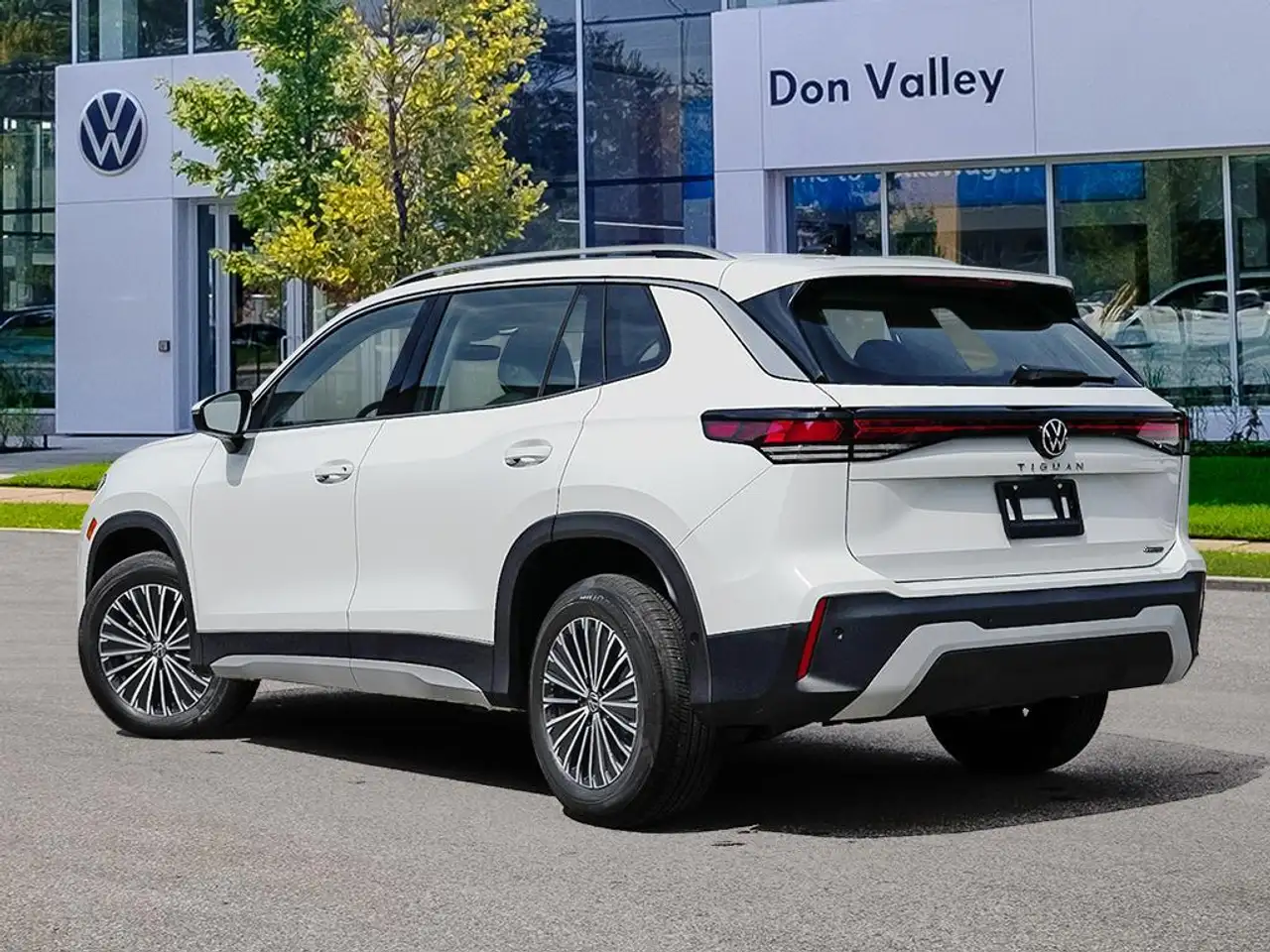 Volkswagen Tiguan снимка Volkswagen Tiguan