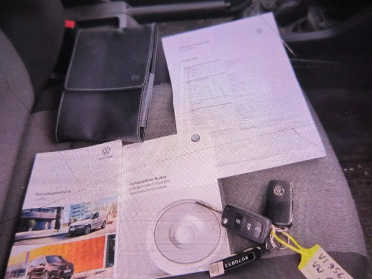 Volkswagen Caddy Kasten BMT Weiß - 2