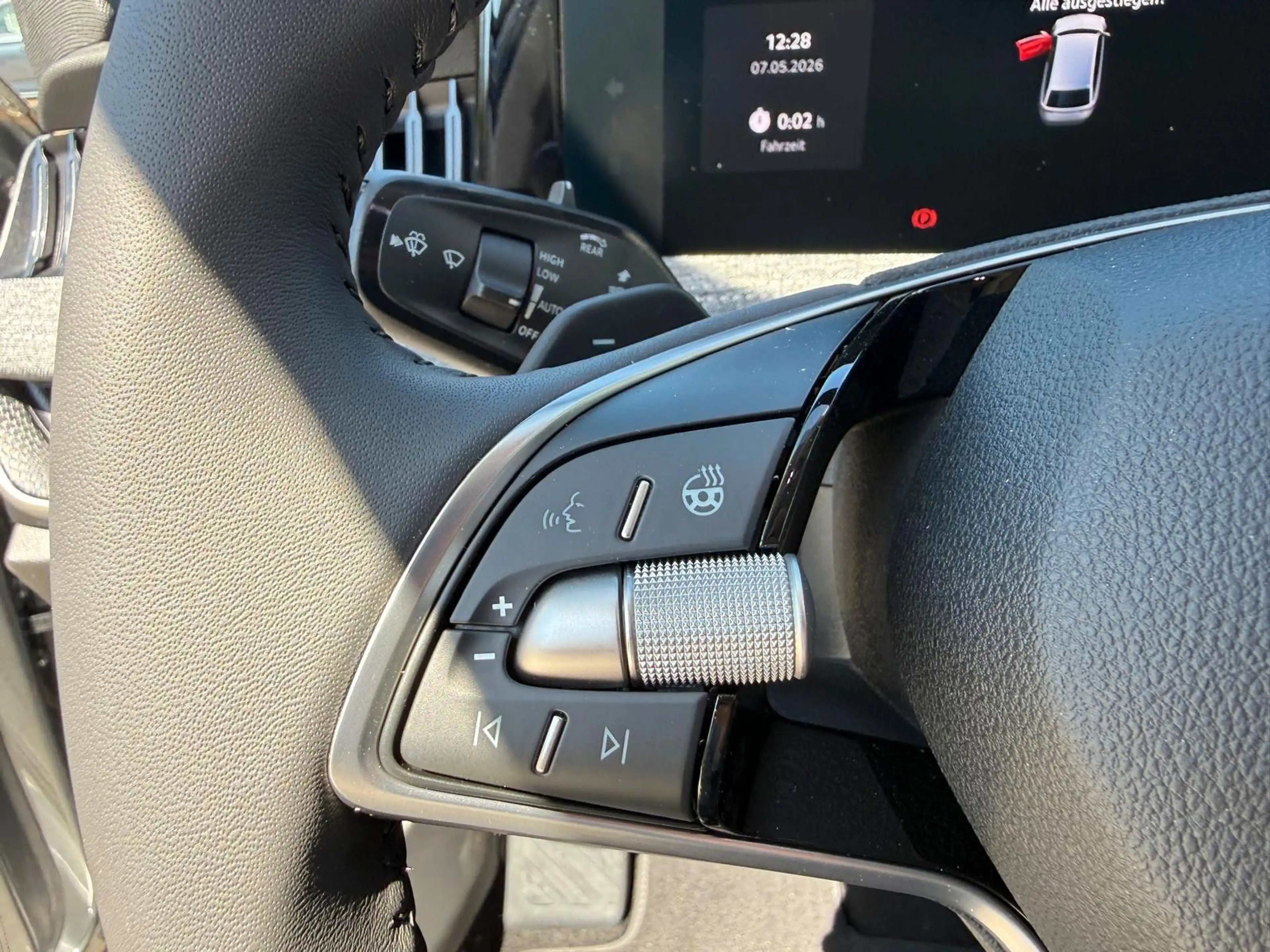 Skoda Superb Combi 1.5 TSI iV 150 kW Selection — photo 18