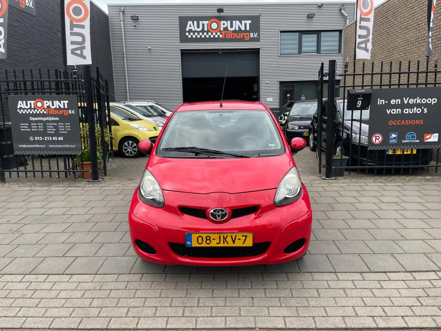 Toyota Aygo 1.0-12V Comfort 2e Eigenaar! NAP APK 1 Jaar Red - 2