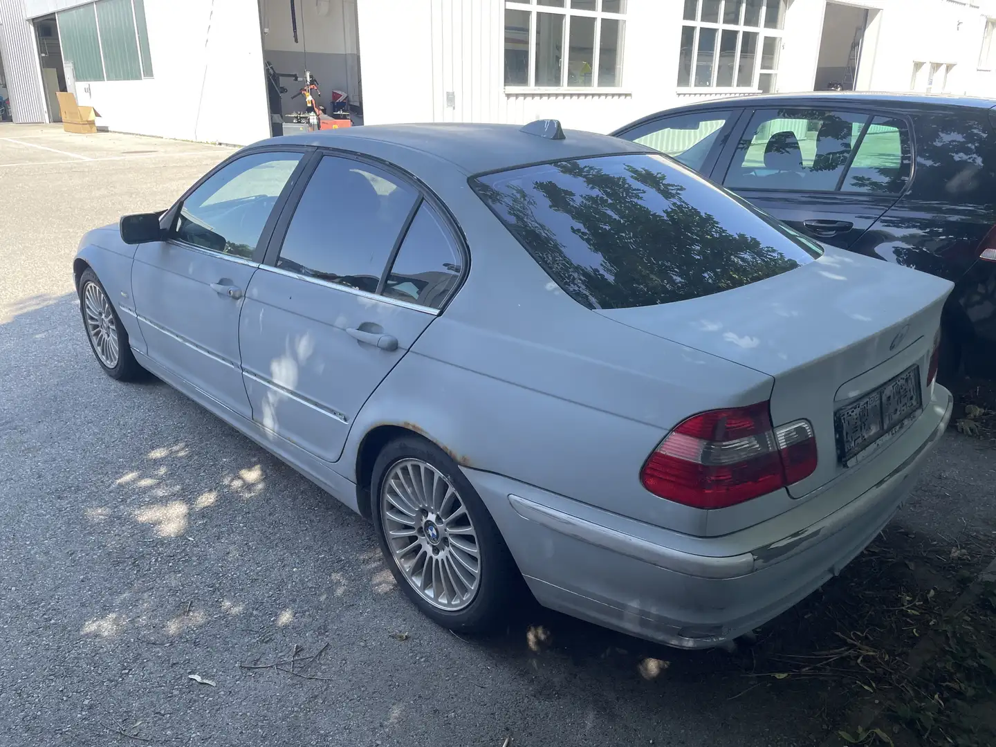 BMW 330 330d - 2