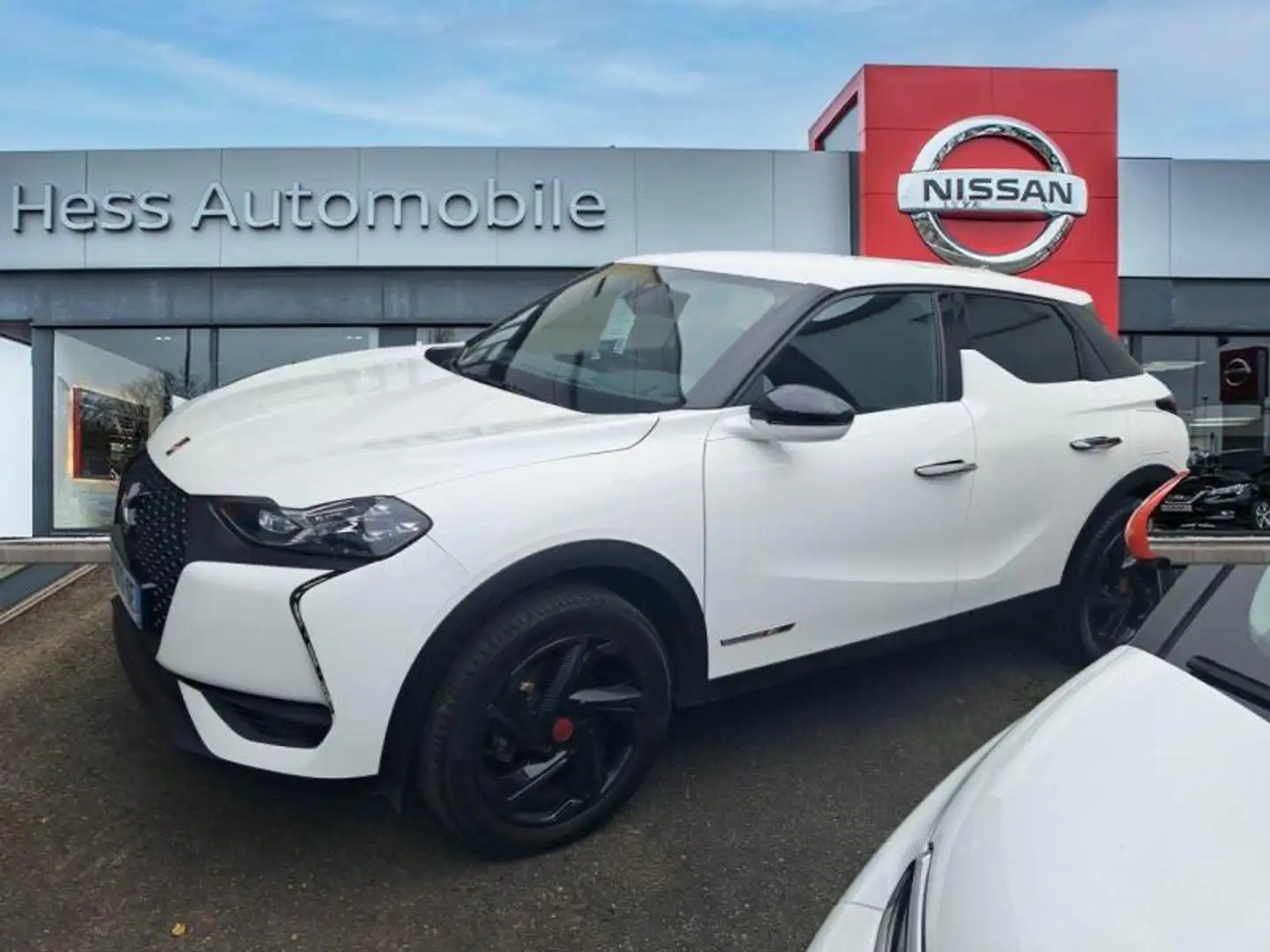 DS Automobiles DS 3 Crossback PureTech 130ch Performance Line + Automatique GPS - 1