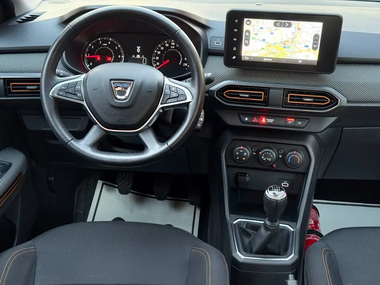 Dacia Sandero Stepway 1.0 TCe *CARPLAY*CAM*GPS*LED*CRUISE*GARANTIE 12MOIS, миниатюра 22